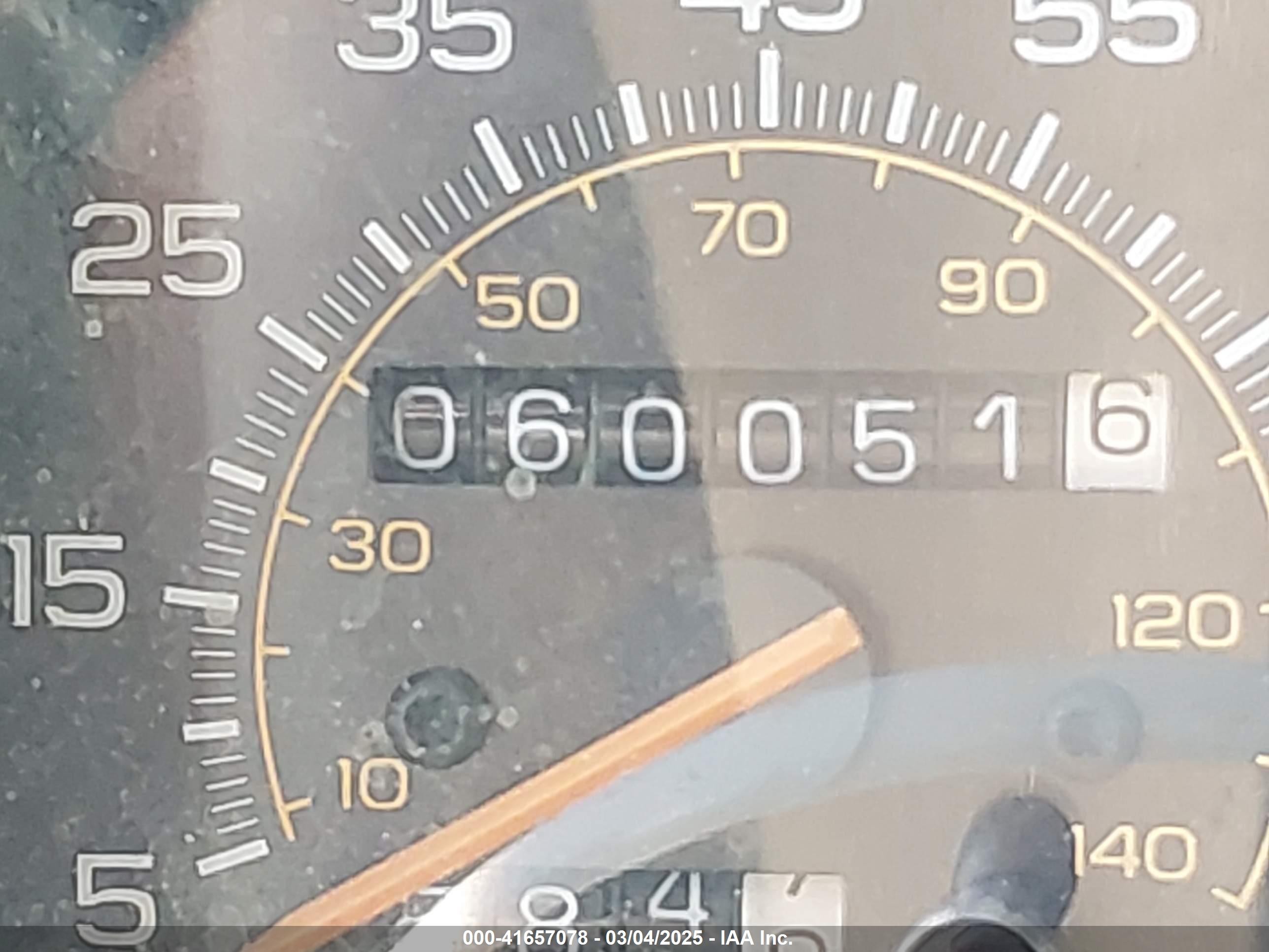1992 Chevrolet G10   Белый vin: 2GCDG15H8N4138915