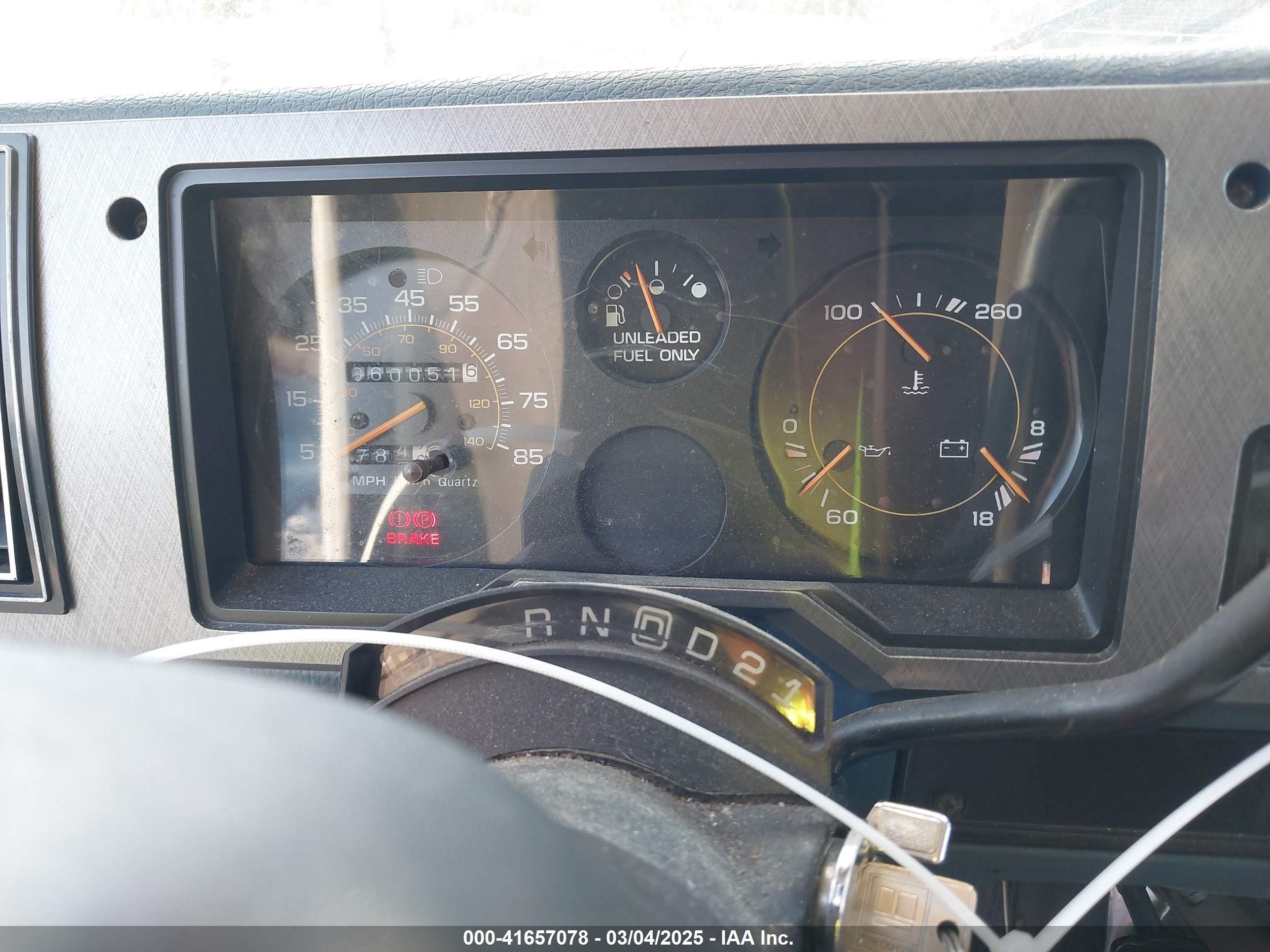 1992 Chevrolet G10   Белый vin: 2GCDG15H8N4138915