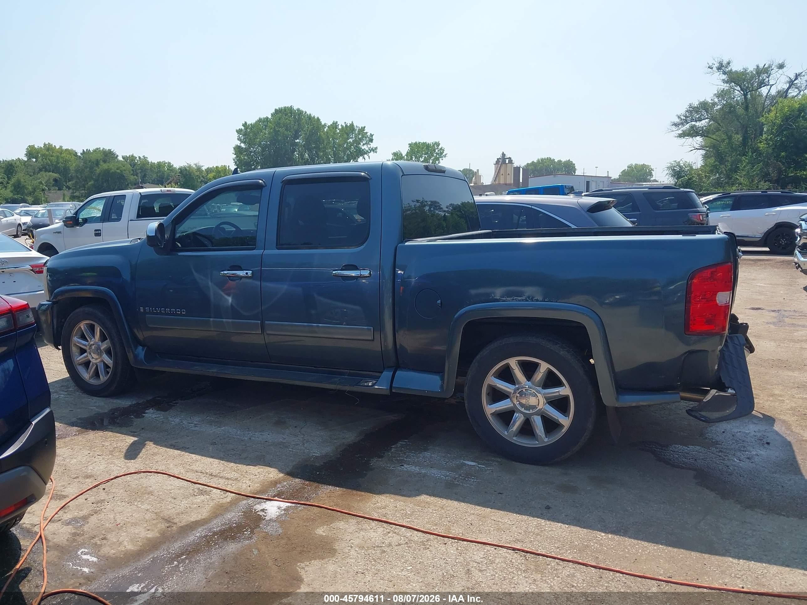 2007 Chevrolet Silverado 1500 Lt2 Blue vin: 2GCEC130171725135