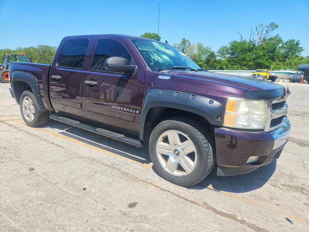2008 Chevrolet Silverado C1500 Maroon vin: 2GCEC130381281936