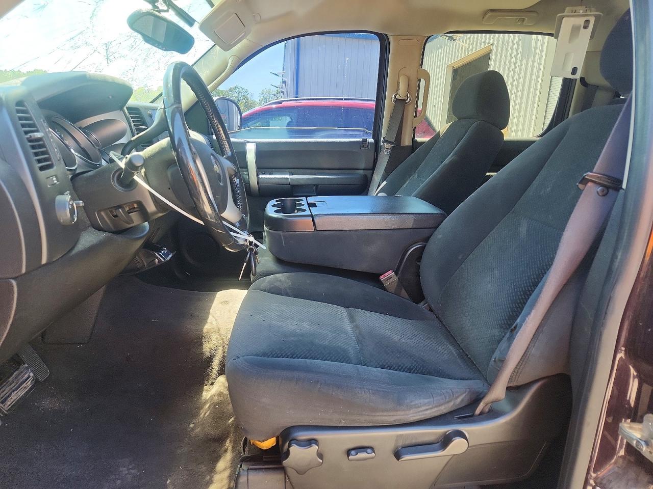 2008 Chevrolet Silverado C1500 Maroon vin: 2GCEC130381281936