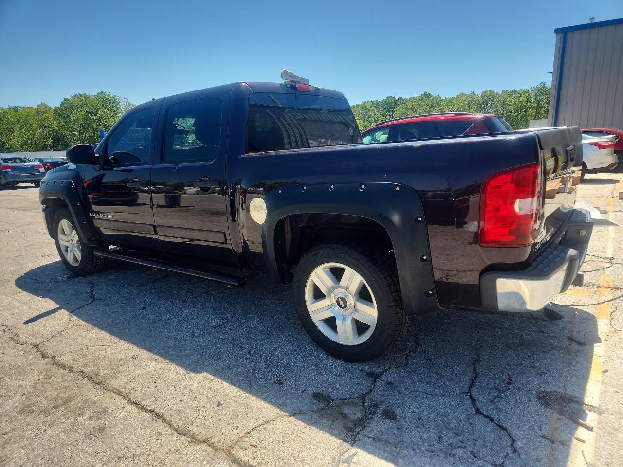 2008 Chevrolet Silverado C1500 Maroon vin: 2GCEC130381281936