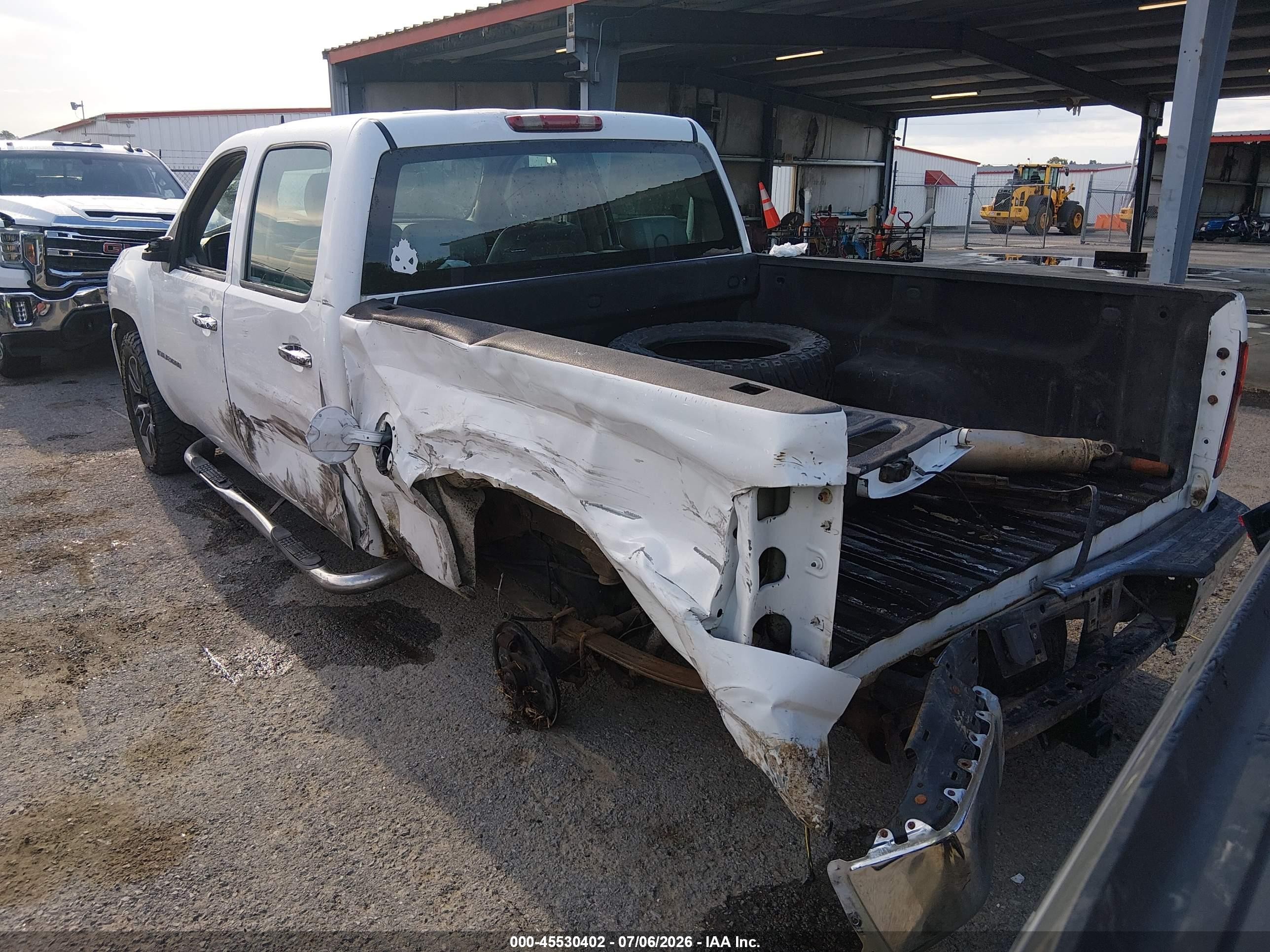 2007 Chevrolet Silverado 1500 Work Truck White vin: 2GCEC13C171531599