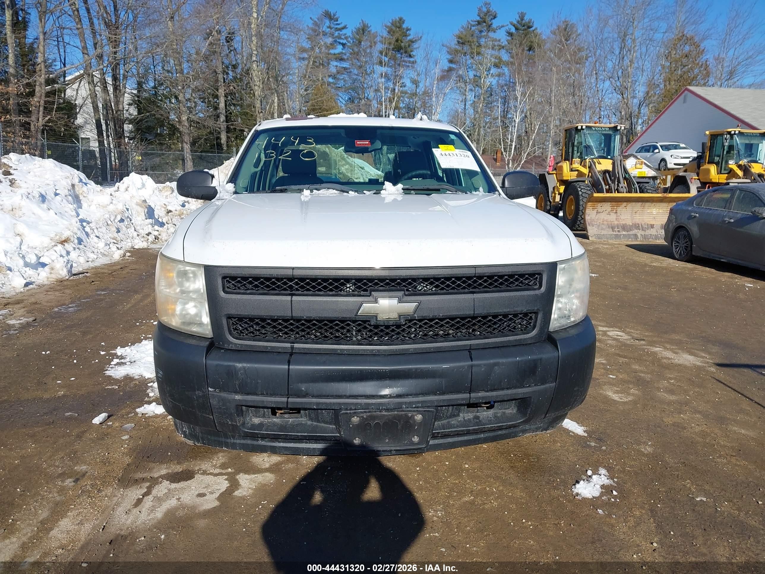 2007 Chevrolet Silverado 1500 Work Truck White vin: 2GCEC13C271620257