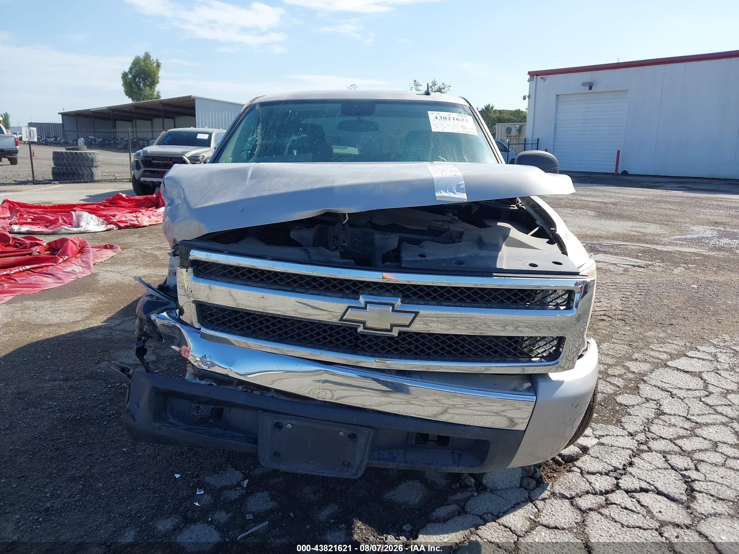 2007 Chevrolet Silverado 1500 Ls Серебряный vin: 2GCEC13C471718464