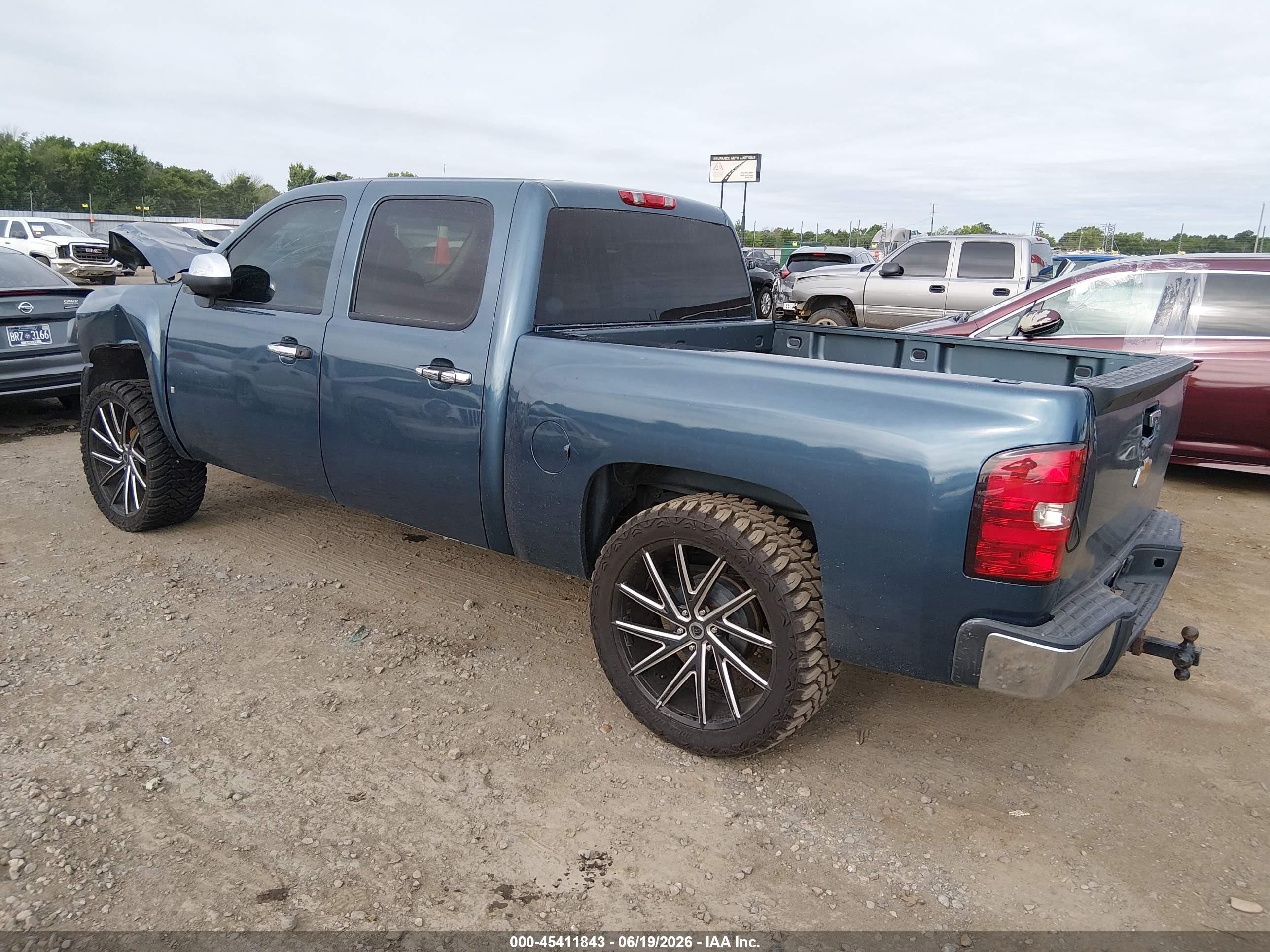 2007 Chevrolet Silverado 1500 Ls Blue vin: 2GCEC13C571712849