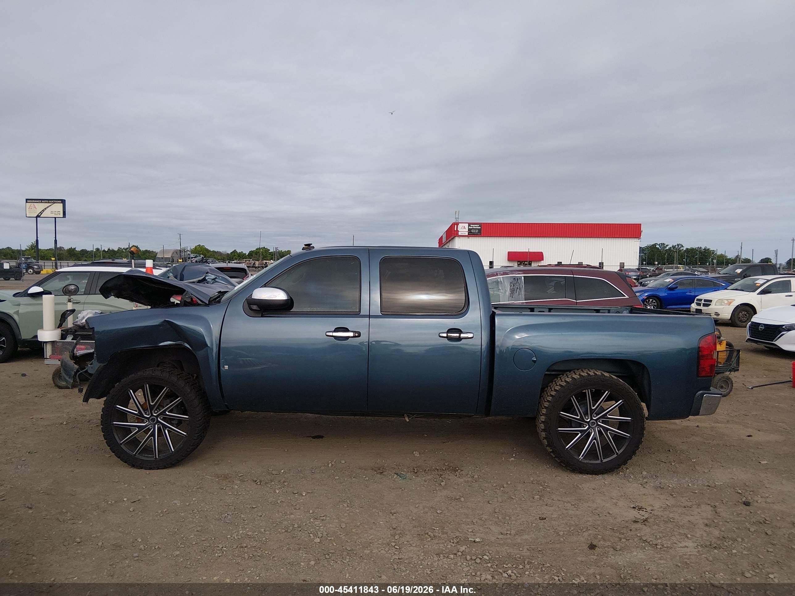 2007 Chevrolet Silverado 1500 Ls Blue vin: 2GCEC13C571712849