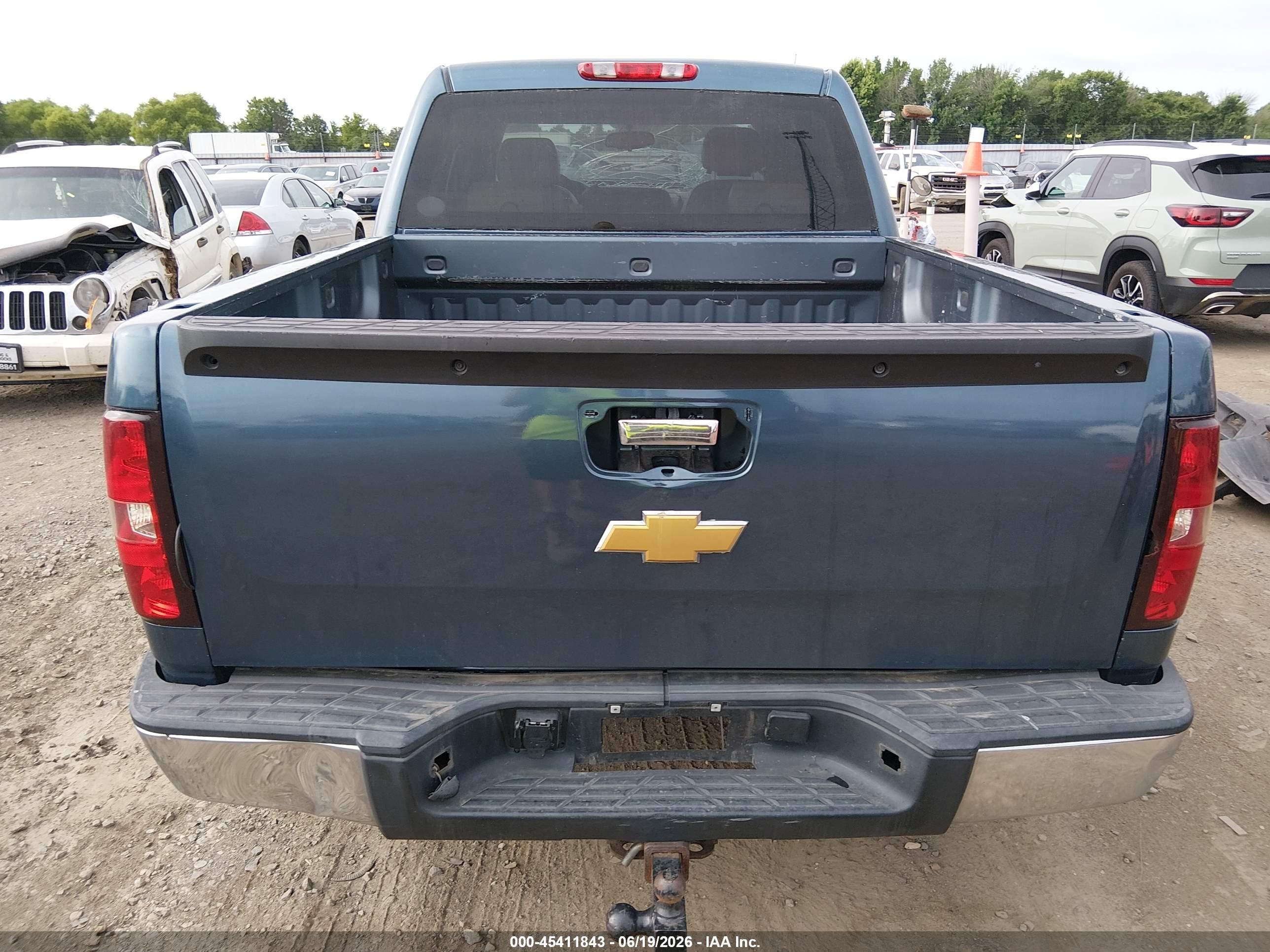 2007 Chevrolet Silverado 1500 Ls Blue vin: 2GCEC13C571712849