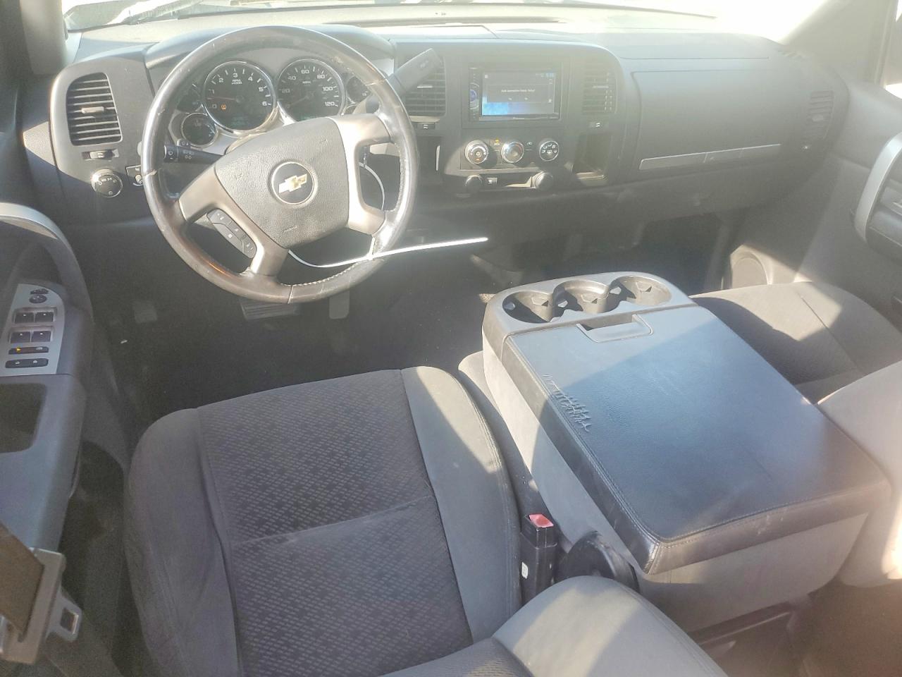 2007 Chevrolet Silverado C1500 Crew Cab Tan vin: 2GCEC13C671649941