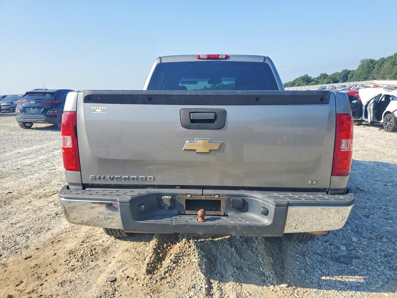 2007 Chevrolet Silverado C1500 Crew Cab Tan vin: 2GCEC13C671649941