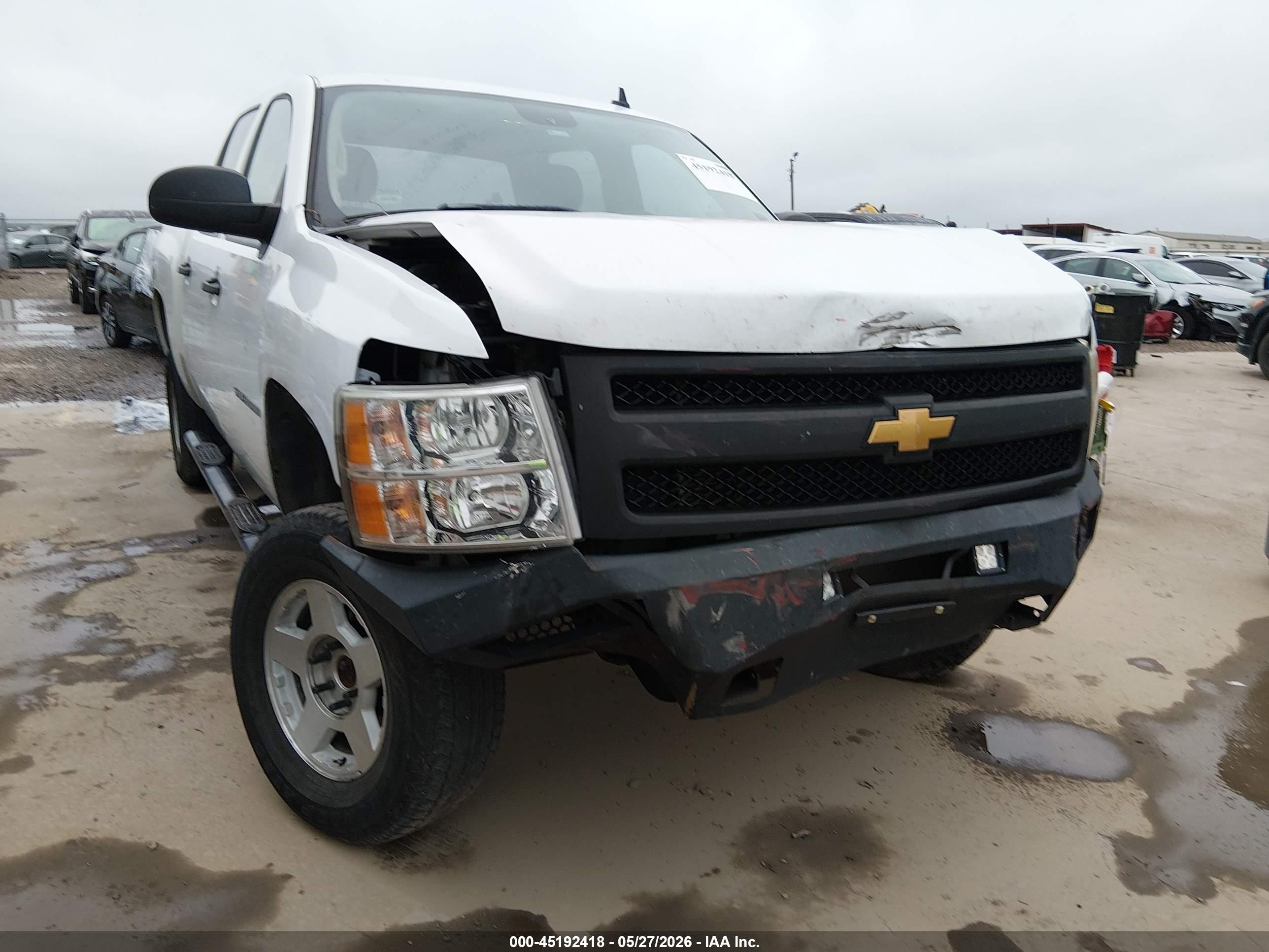 2008 Chevrolet Silverado 1500 Work Truck White vin: 2GCEC13C681107210