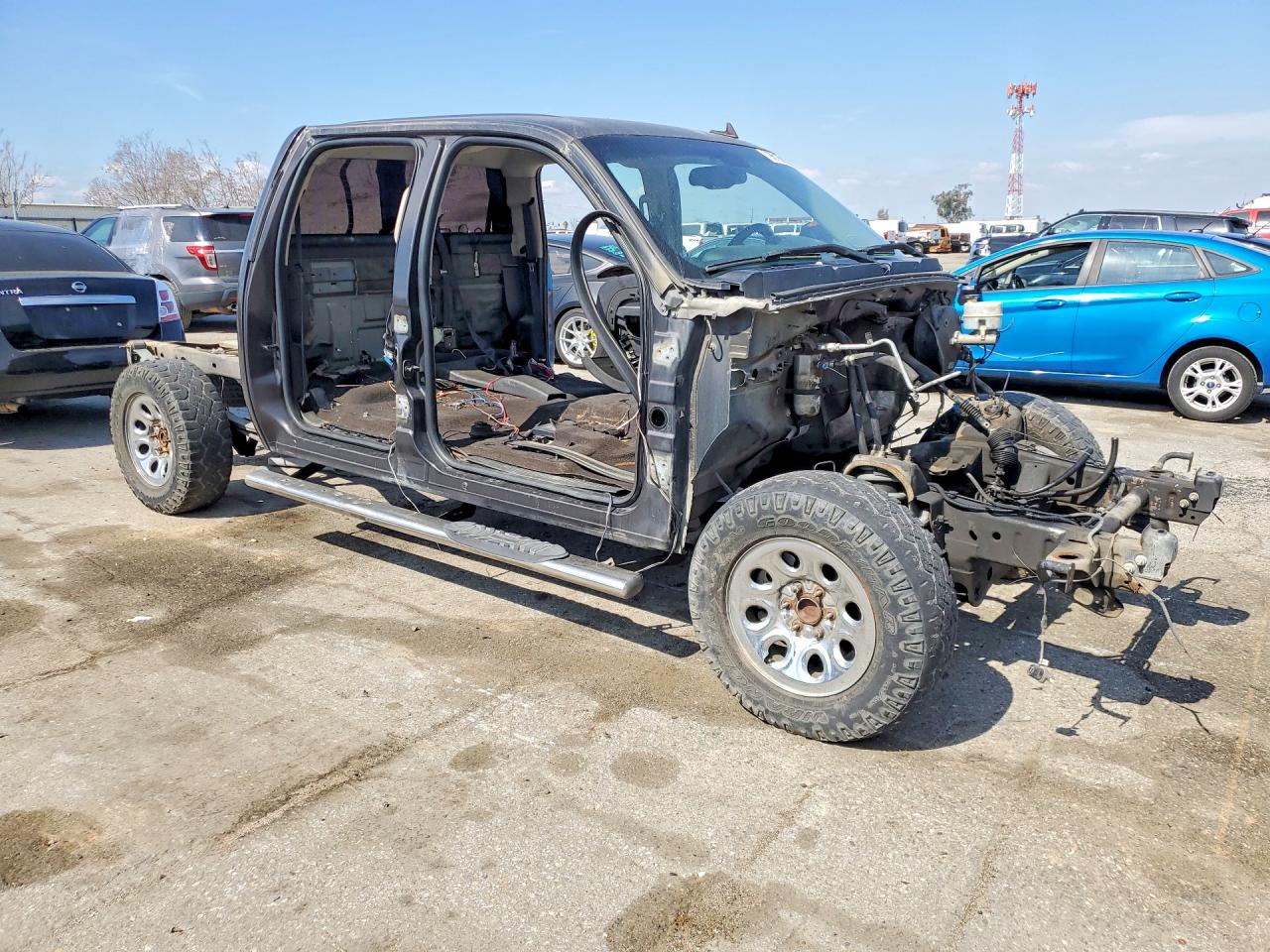 2007 Chev Silverado C1500 Crew Cab Black vin: 2GCEC13C971576774