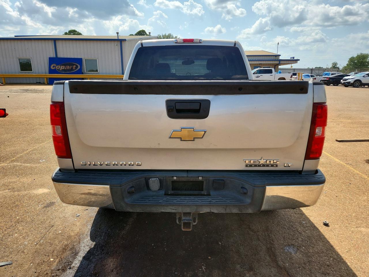 2007 Chevrolet Silverado C1500 Crew Cab Silver vin: 2GCEC13J071504330
