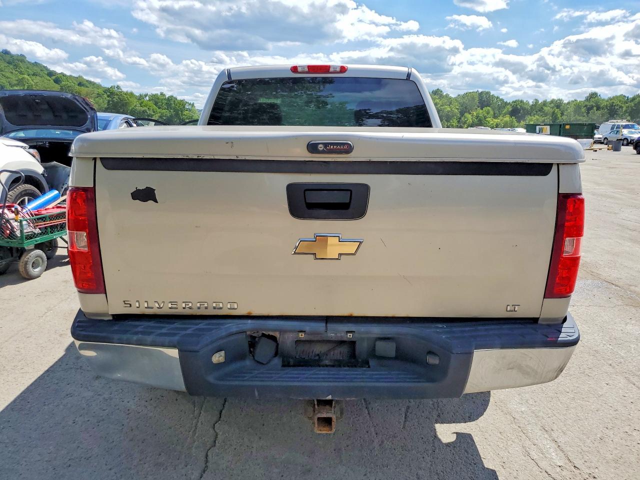 2007 Chevrolet Silverado C1500 Crew Cab Gray vin: 2GCEC13J071530328