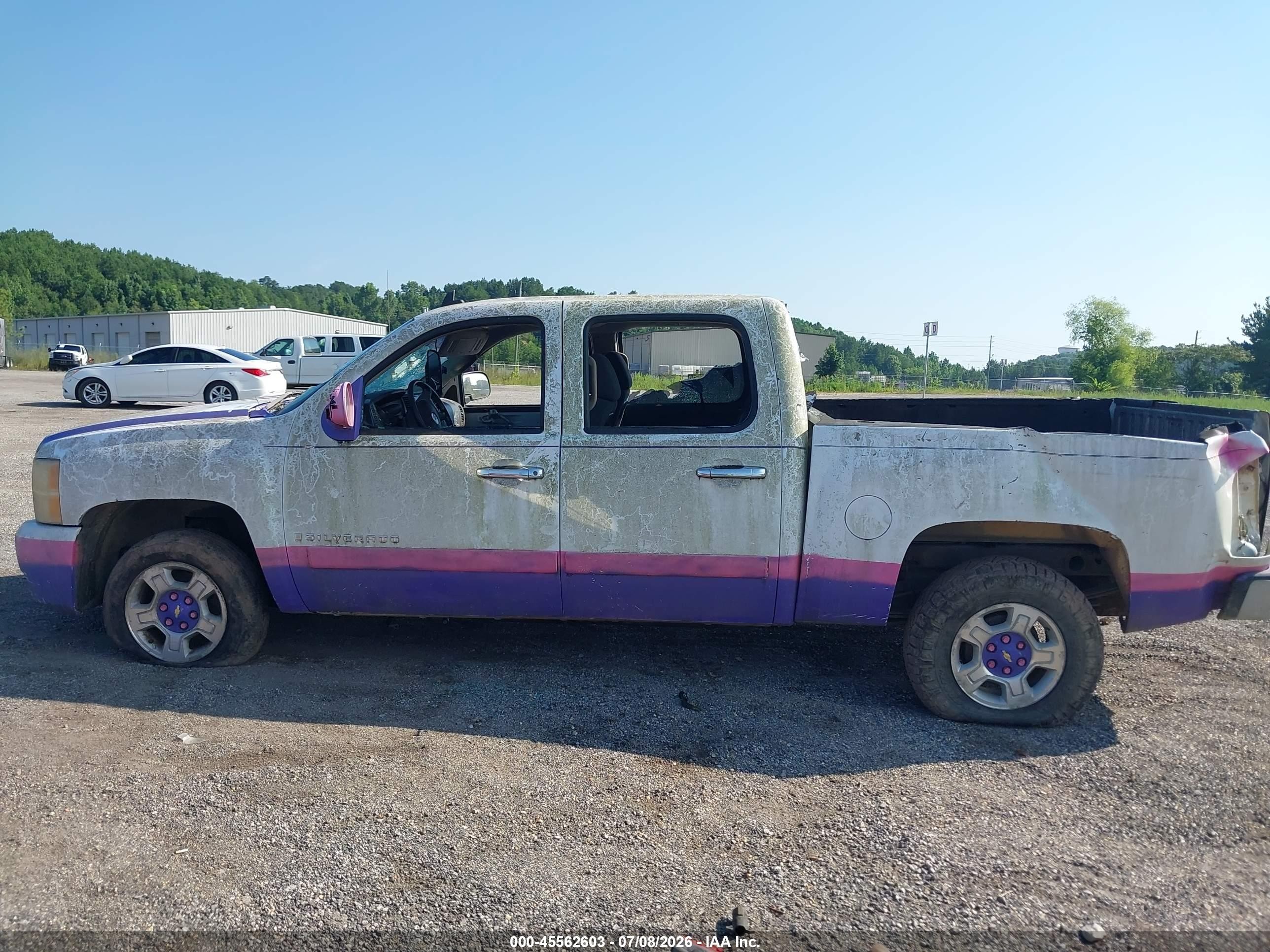 2007 Chevrolet Silverado 1500 Lt1 Белый vin: 2GCEC13J071550465