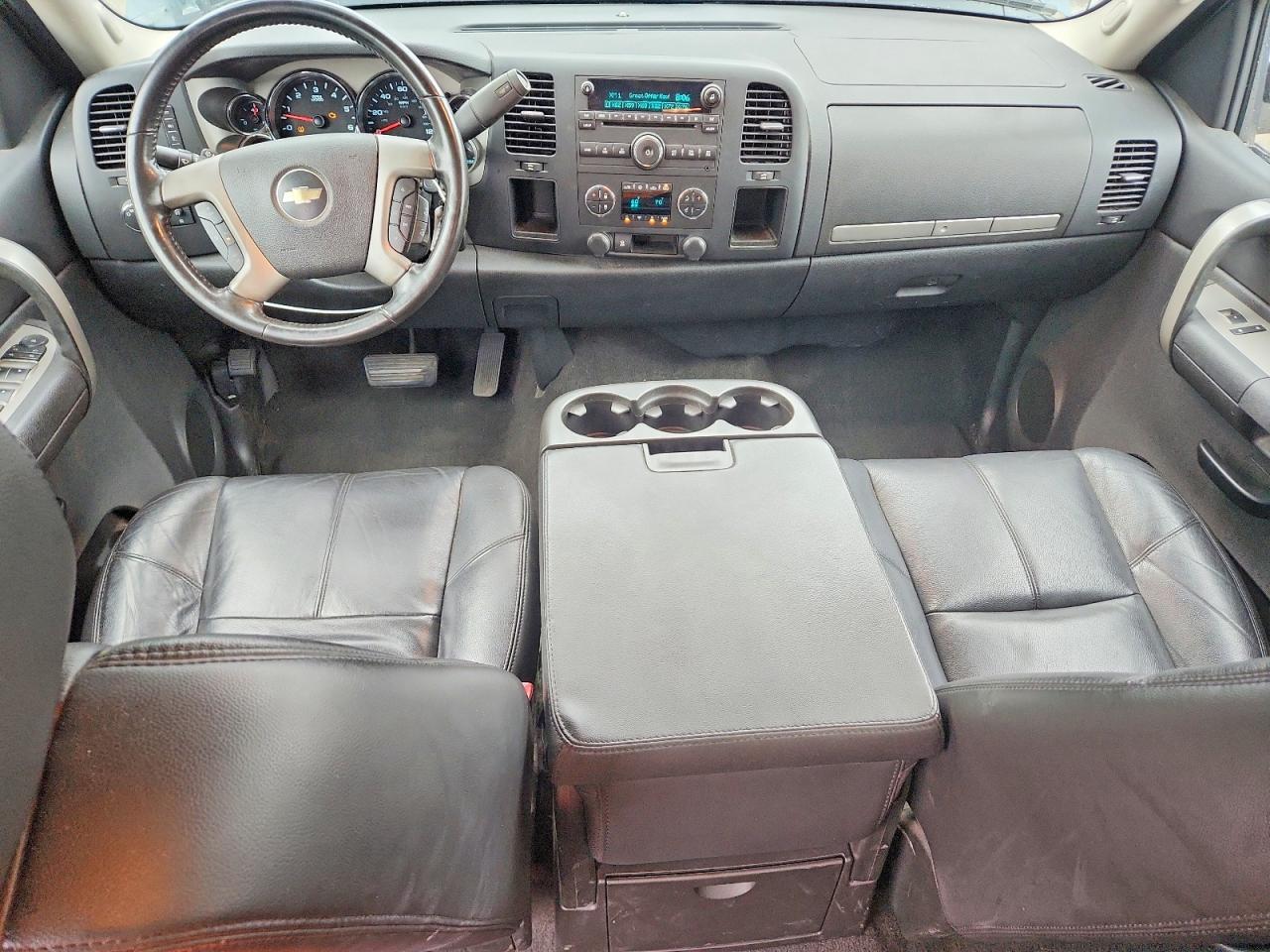 2008 Chevrolet Silverado C1500 Blue vin: 2GCEC13J181170410