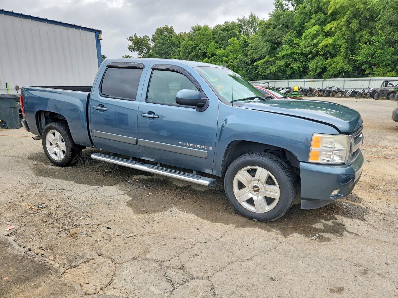 2008 Chevrolet Silverado C1500 Blue vin: 2GCEC13J181170410