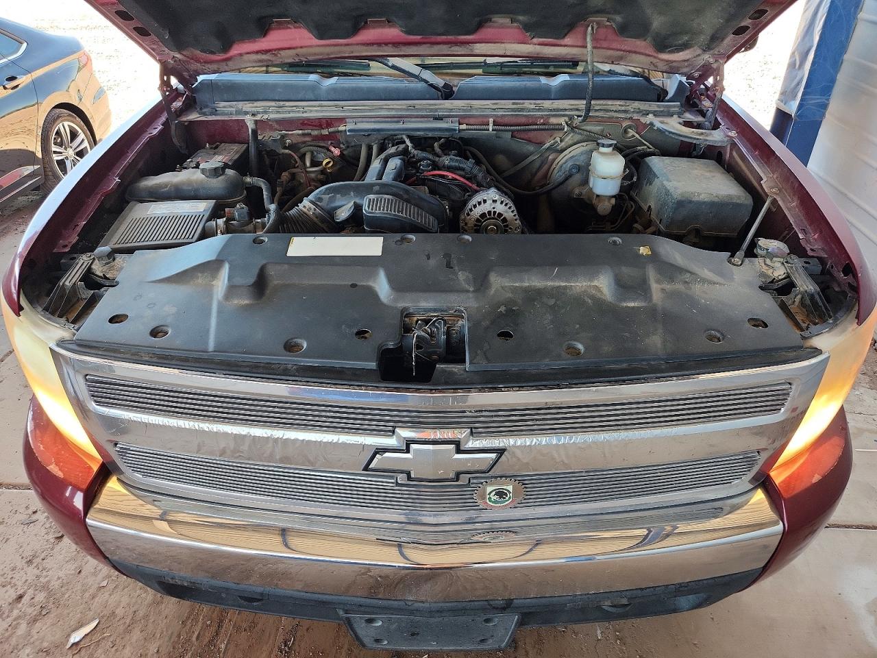 2007 Chevrolet Silverado C1500 Crew Cab Maroon vin: 2GCEC13J571539459