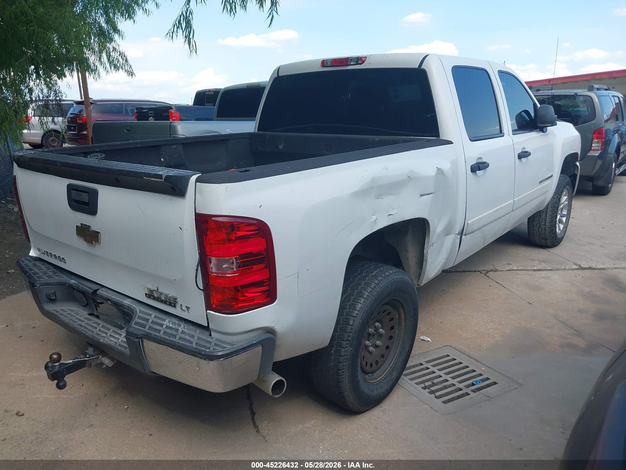 2007 Chevrolet Silverado 1500 Lt1 White vin: 2GCEC13J771721132
