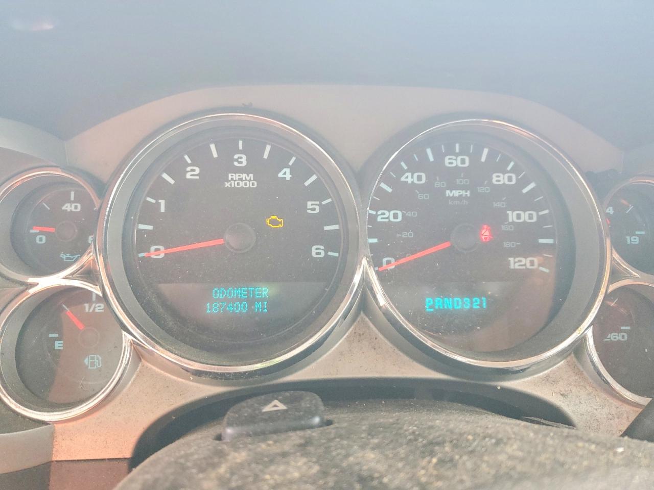 2008 Chevrolet Silverado C1500 Silver vin: 2GCEC13J981111072