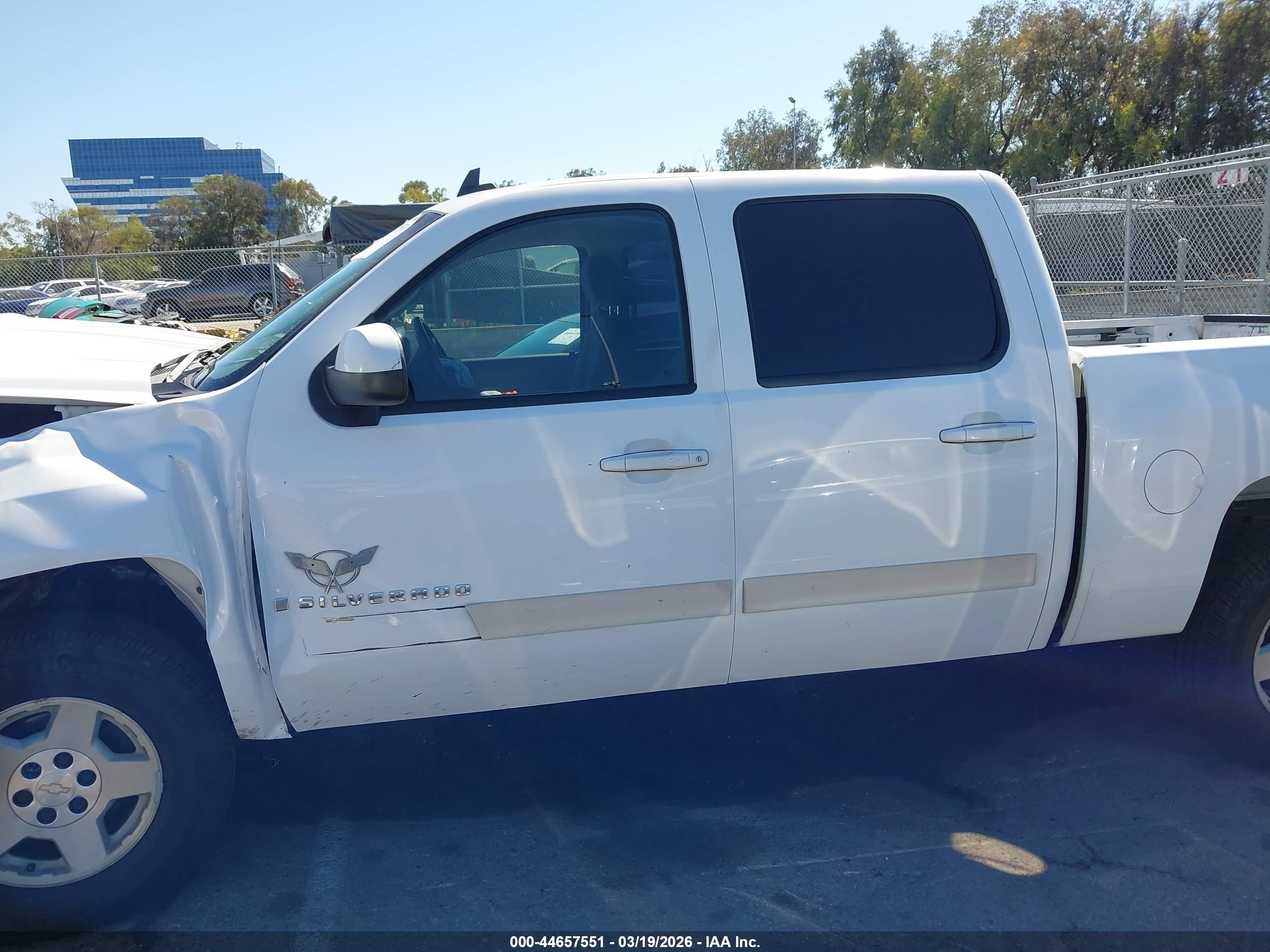 2008 Chevrolet Silverado 1500 Lt2 White vin: 2GCEC13JX81156909