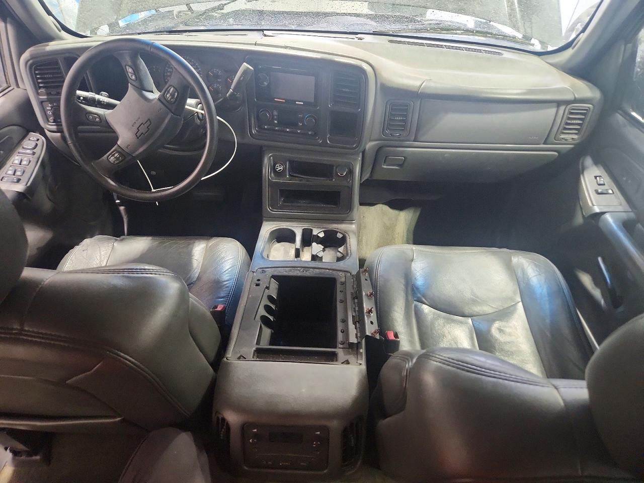 2004 Chevrolet Silverado C1500 Black vin: 2GCEC13T041411451