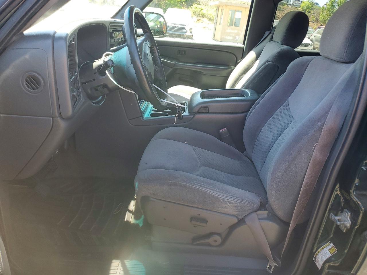 2005 Chevrolet Silverado C1500 Green vin: 2GCEC13T051256952
