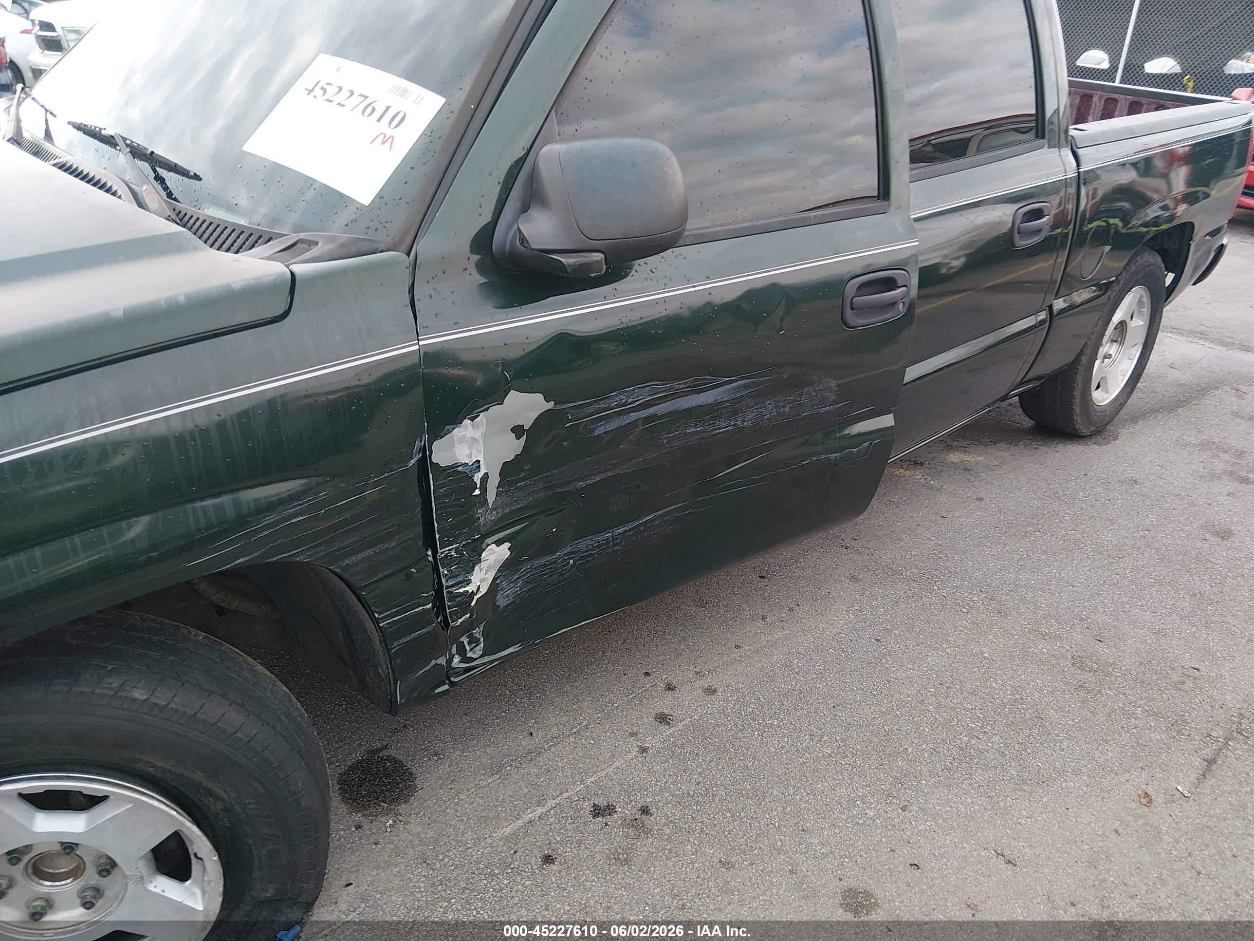 2005 Chevrolet Silverado 1500 Ls Green vin: 2GCEC13T051388965