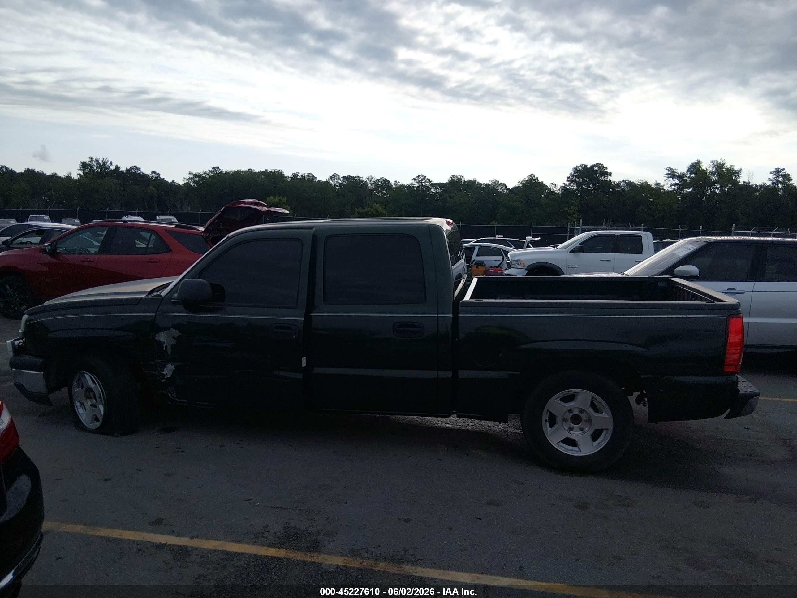 2005 Chevrolet Silverado 1500 Ls Green vin: 2GCEC13T051388965