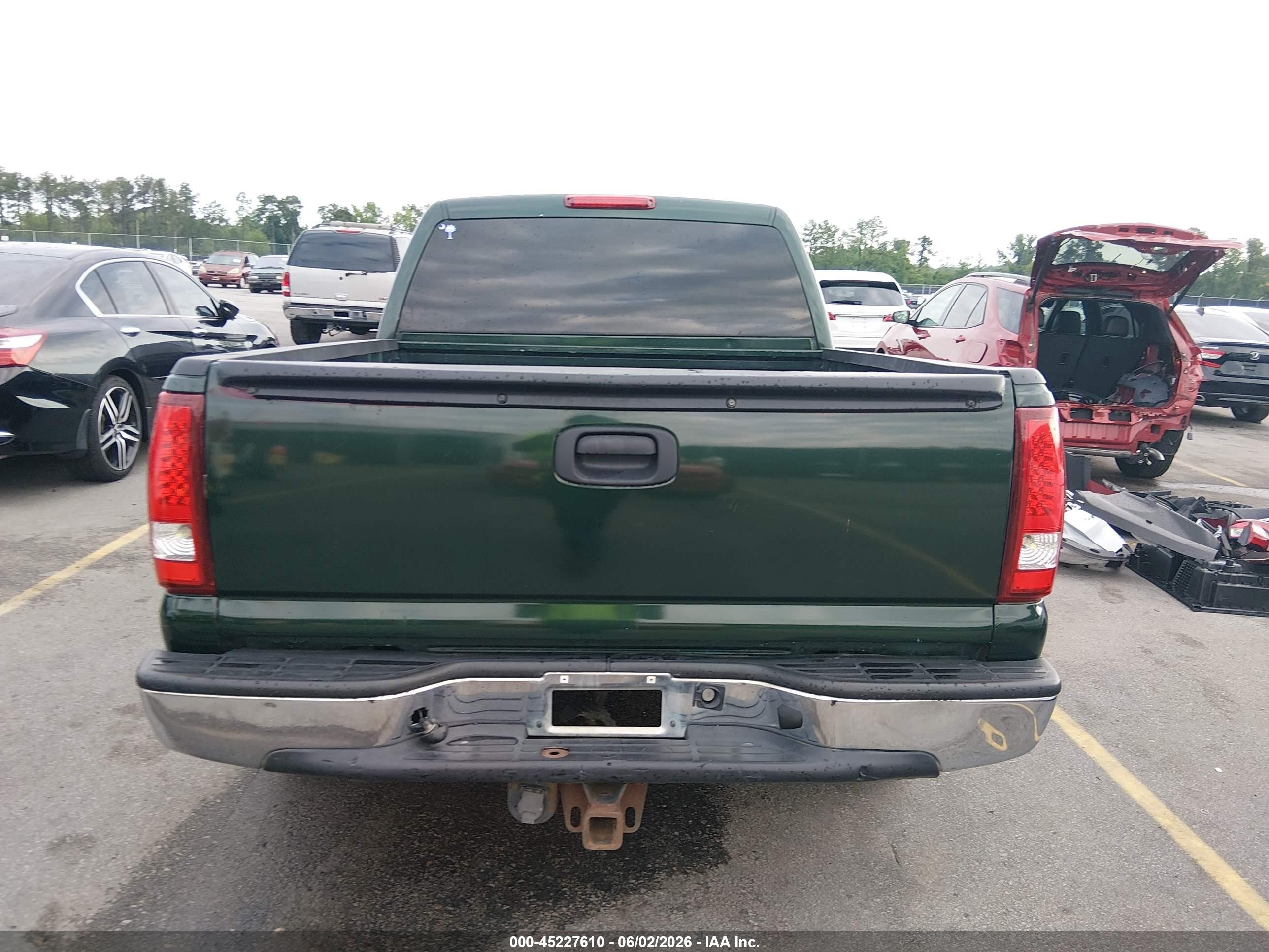 2005 Chevrolet Silverado 1500 Ls Green vin: 2GCEC13T051388965