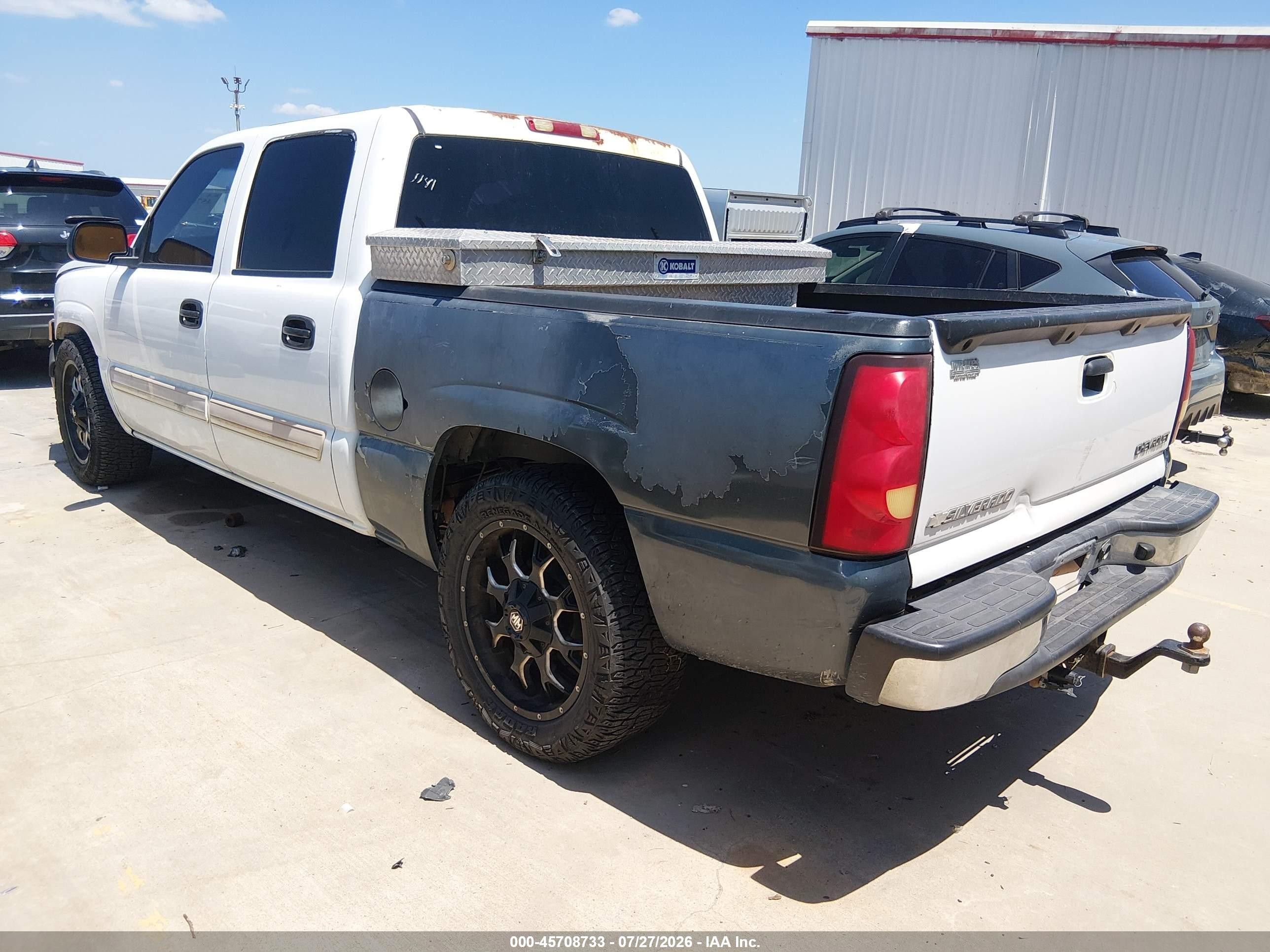 2004 Chevrolet Silverado 1500 Ls White vin: 2GCEC13T141401141