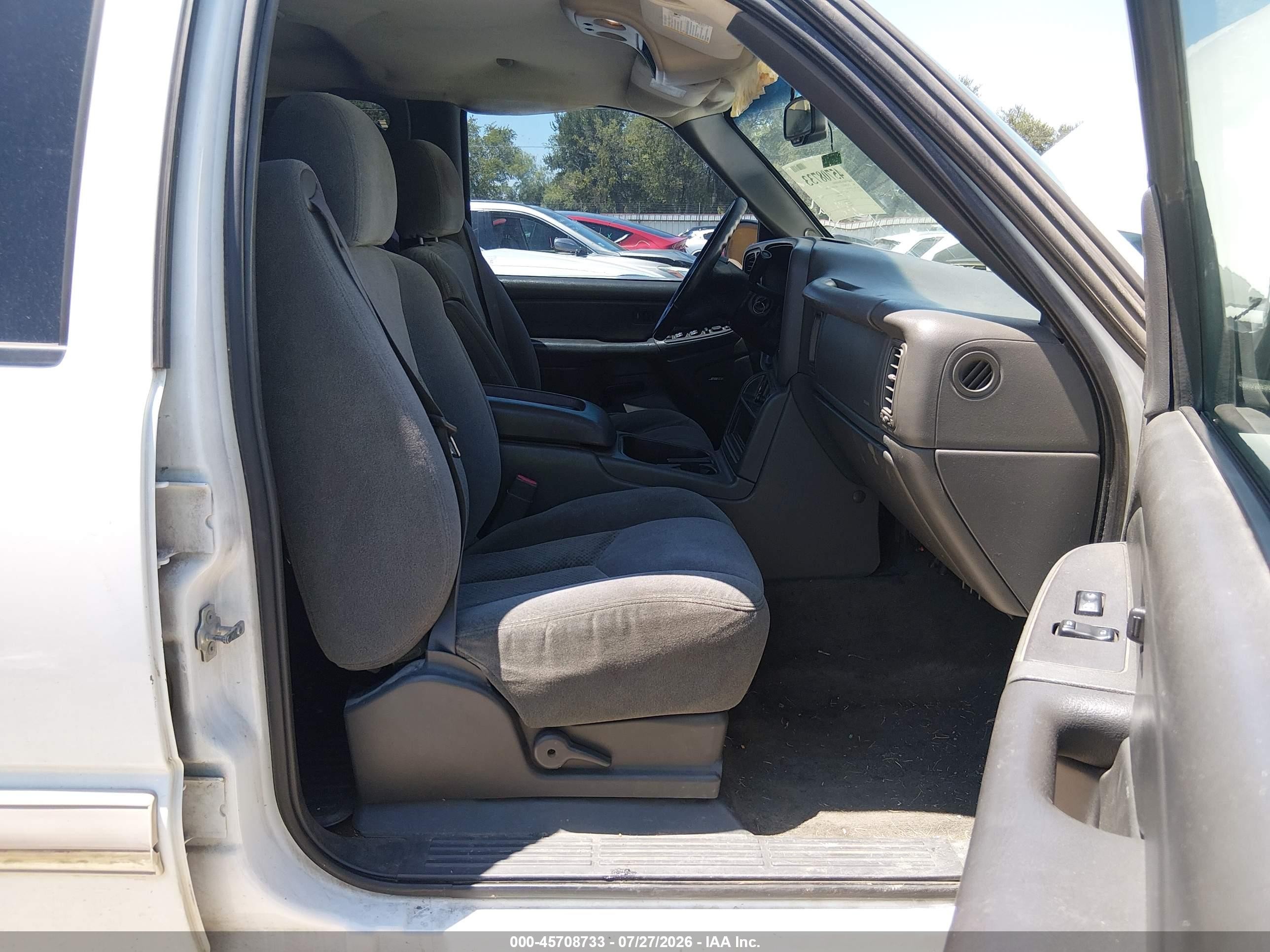 2004 Chevrolet Silverado 1500 Ls White vin: 2GCEC13T141401141