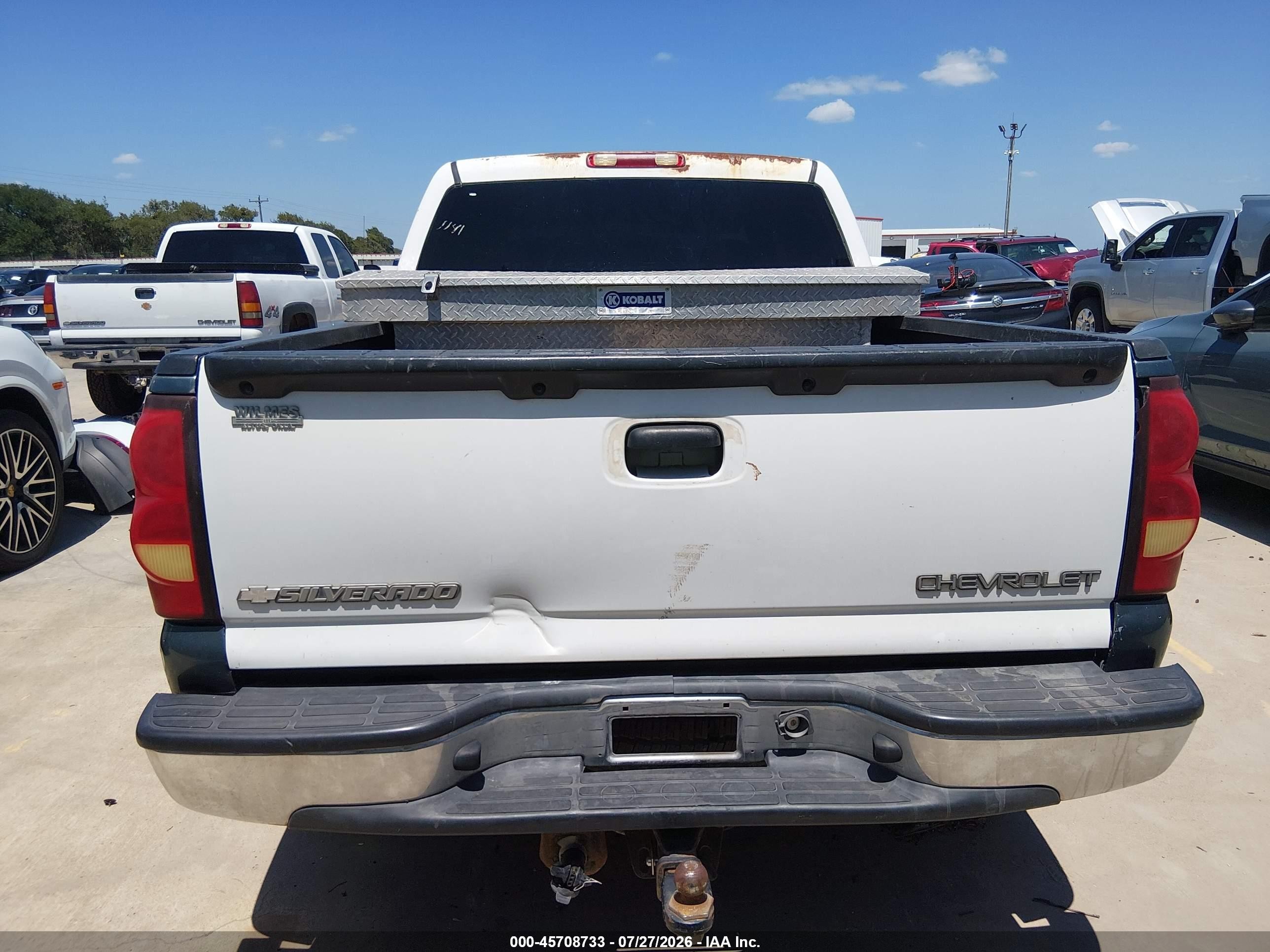2004 Chevrolet Silverado 1500 Ls White vin: 2GCEC13T141401141