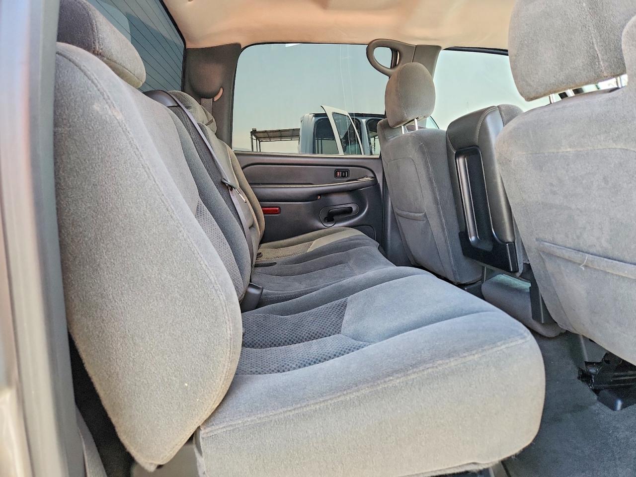 2005 Chevrolet Silverado C1500 Tan vin: 2GCEC13T151214306