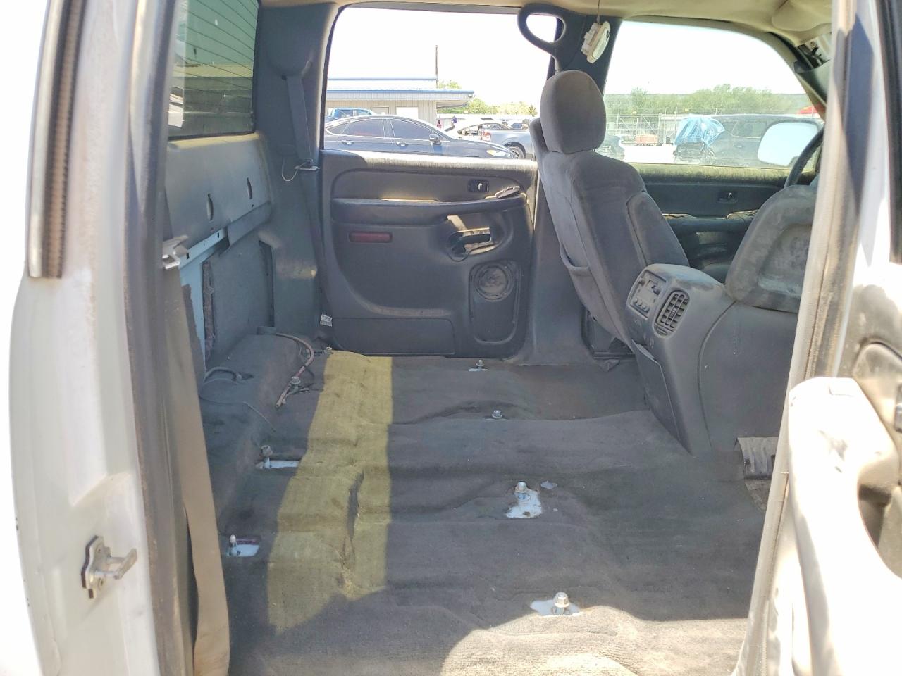 2006 Chevrolet Silverado C1500 Белый vin: 2GCEC13T161136207