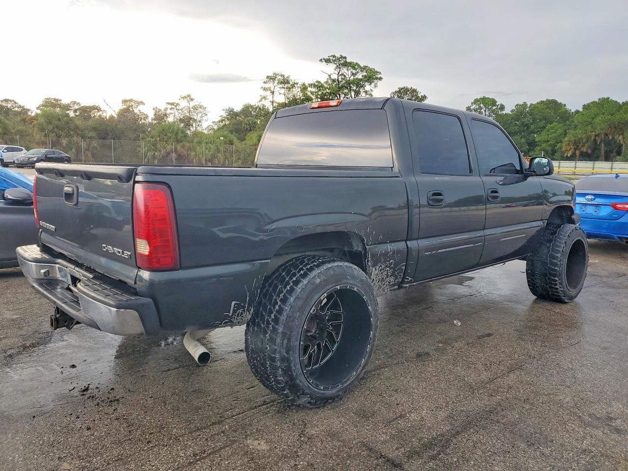 2005 Chevrolet Silverado C1500 Black vin: 2GCEC13T251233897