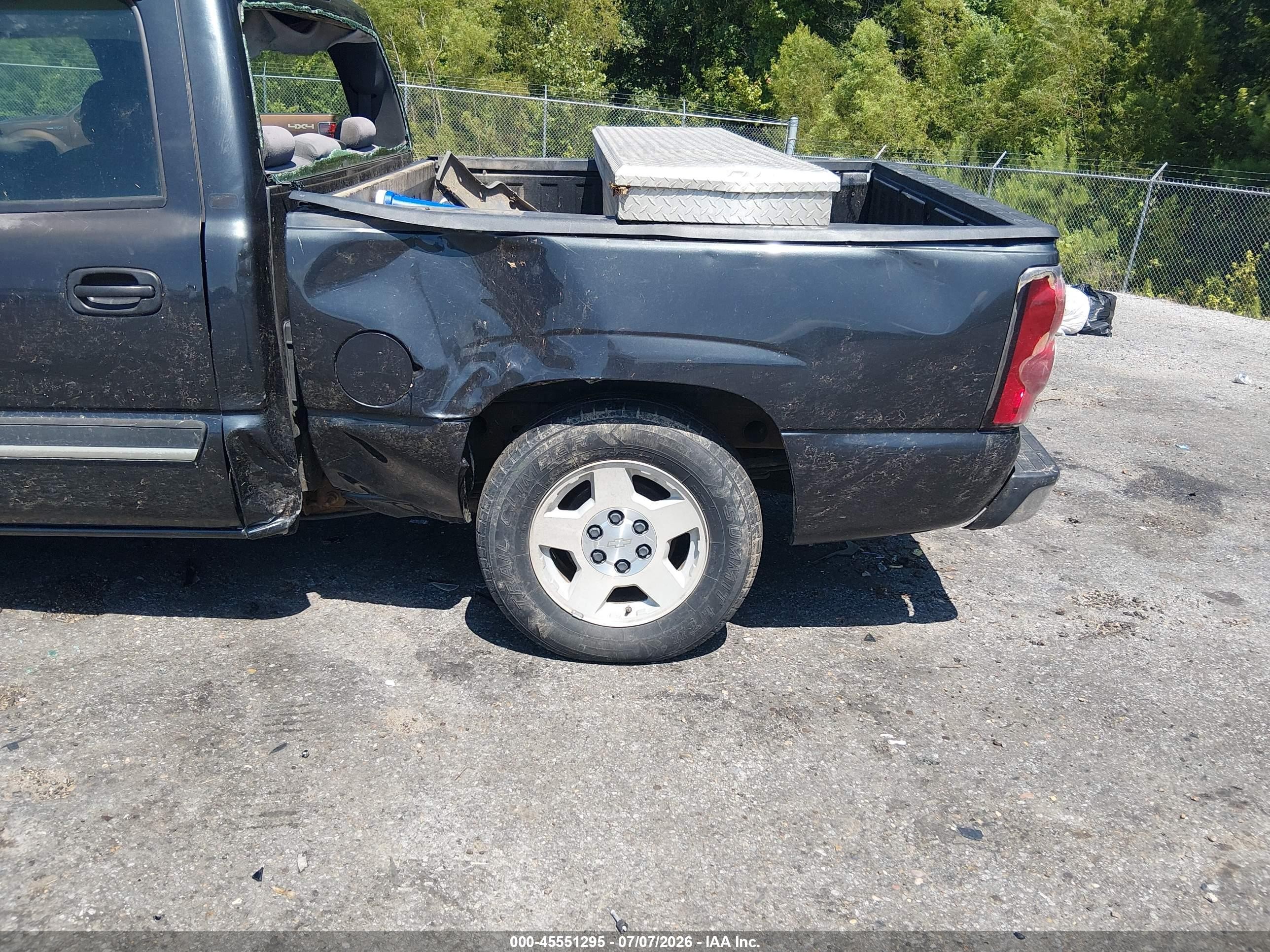 2005 Chevrolet Silverado 1500 Ls Black vin: 2GCEC13T251236119
