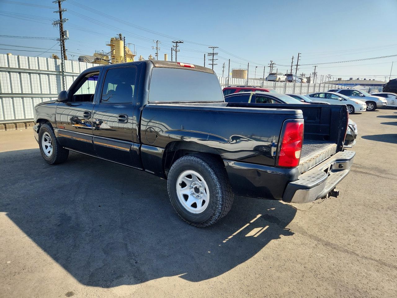 2006 Chevrolet Silverado C1500 Черный vin: 2GCEC13T261164842