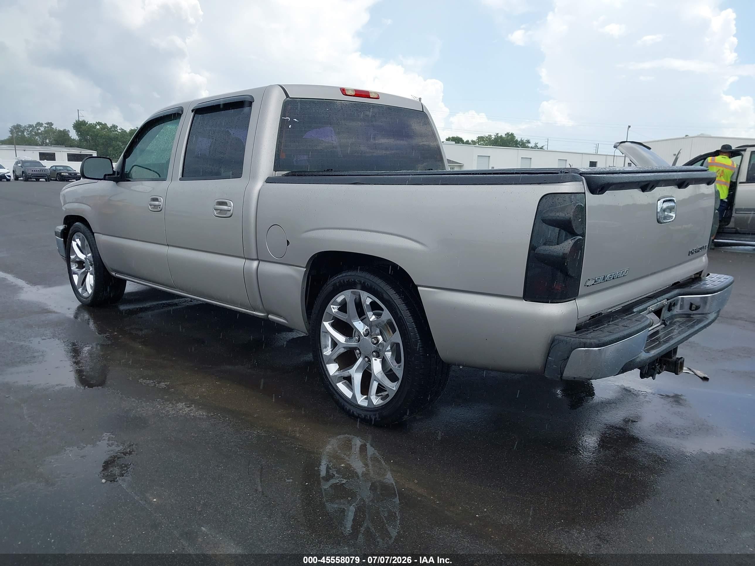 2005 Chevrolet Silverado 1500 Ls Silver vin: 2GCEC13T351270585