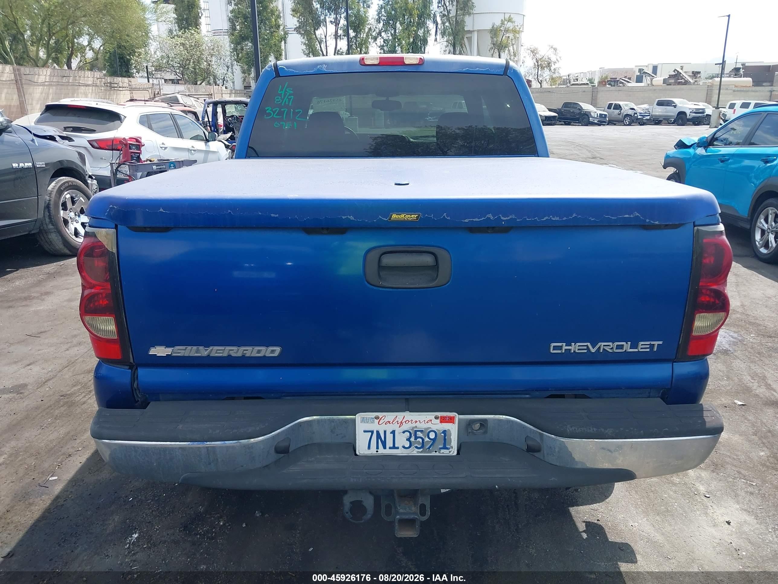 2004 Chevrolet Silverado 1500 Ls Blue vin: 2GCEC13T441360701