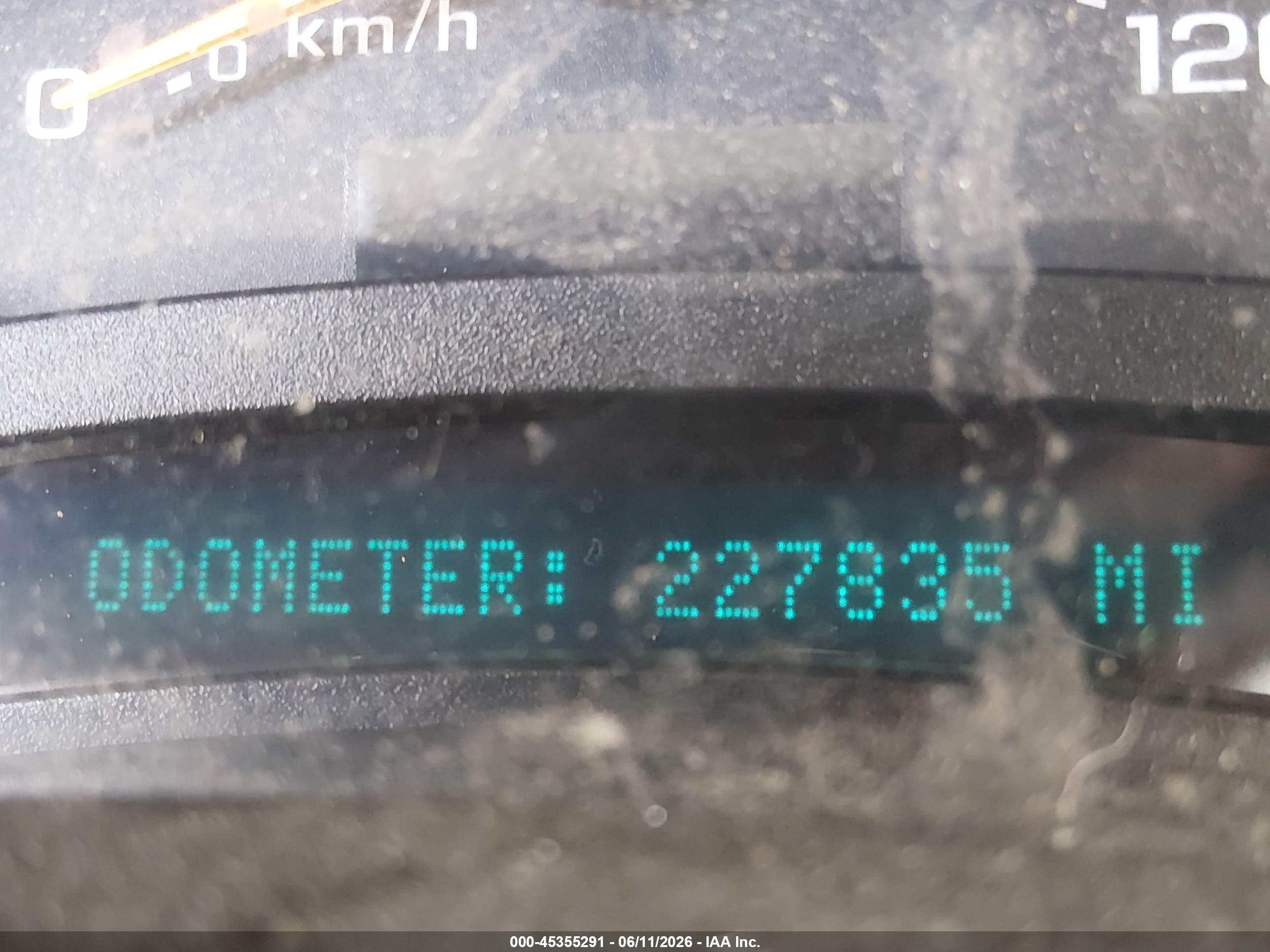 2004 Chevrolet Silverado 1500 Ls Белый vin: 2GCEC13T441423750