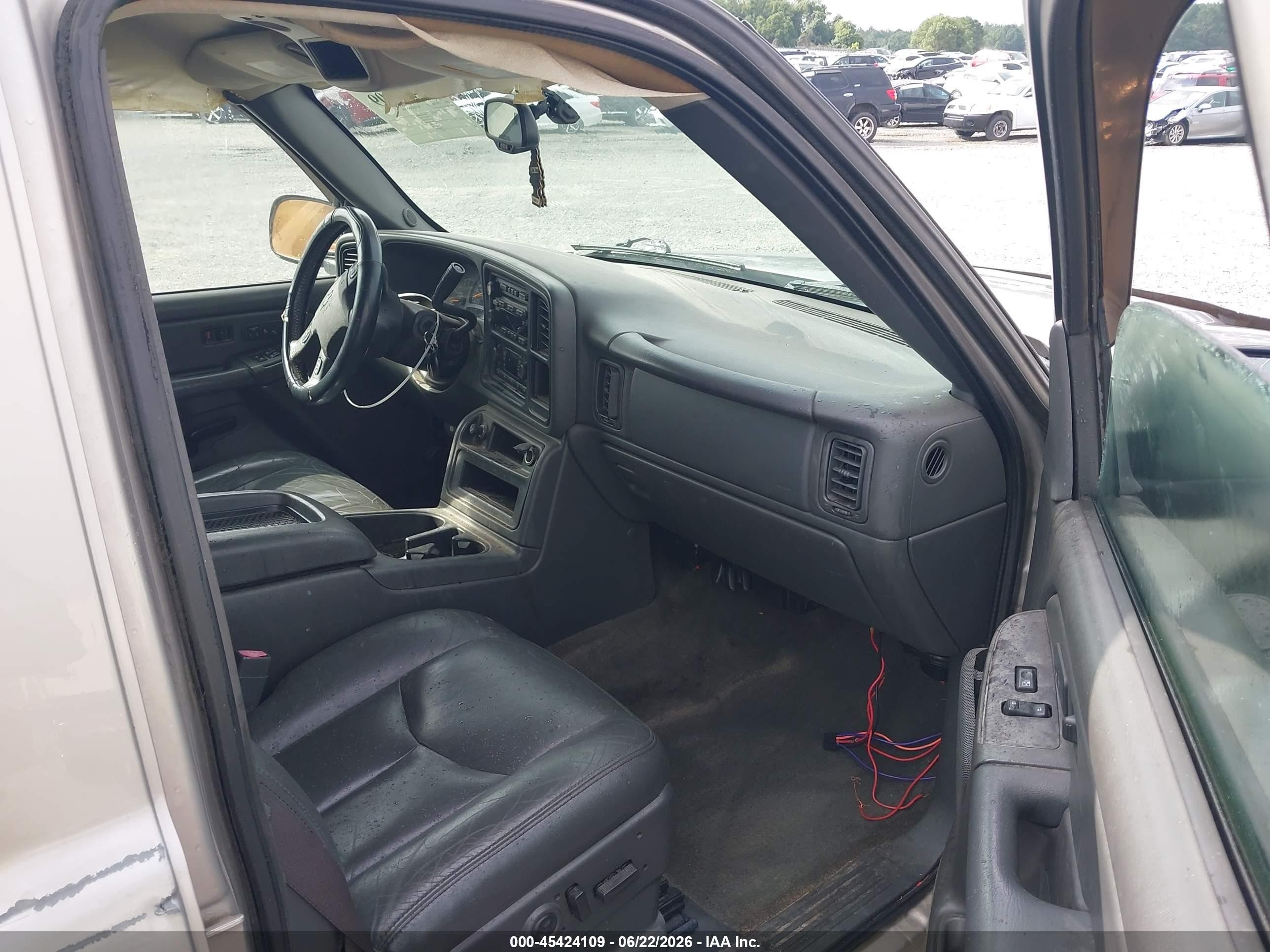 2005 Chevrolet Silverado 1500 Lt Gray vin: 2GCEC13T451310219