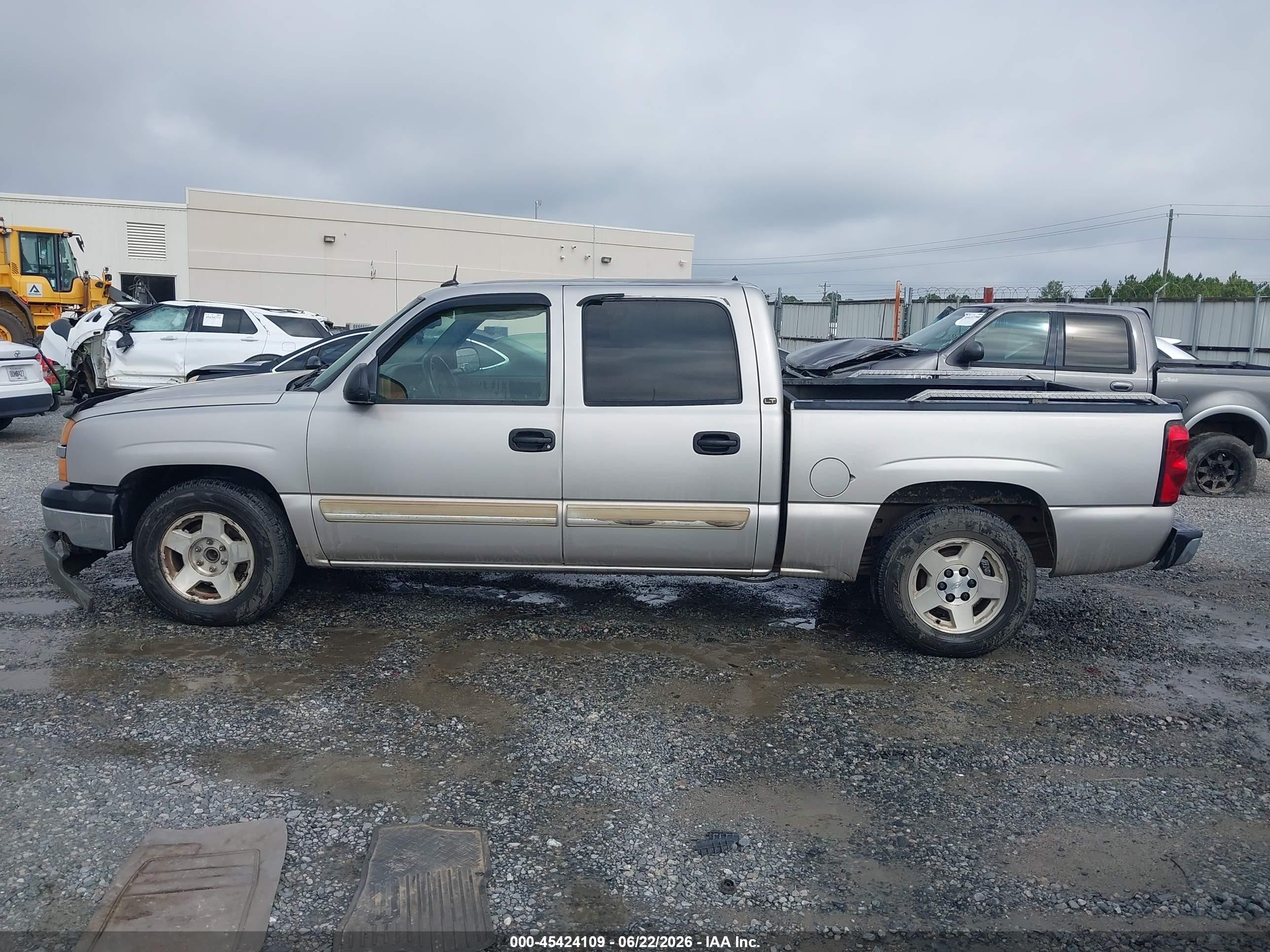 2005 Chevrolet Silverado 1500 Lt Gray vin: 2GCEC13T451310219