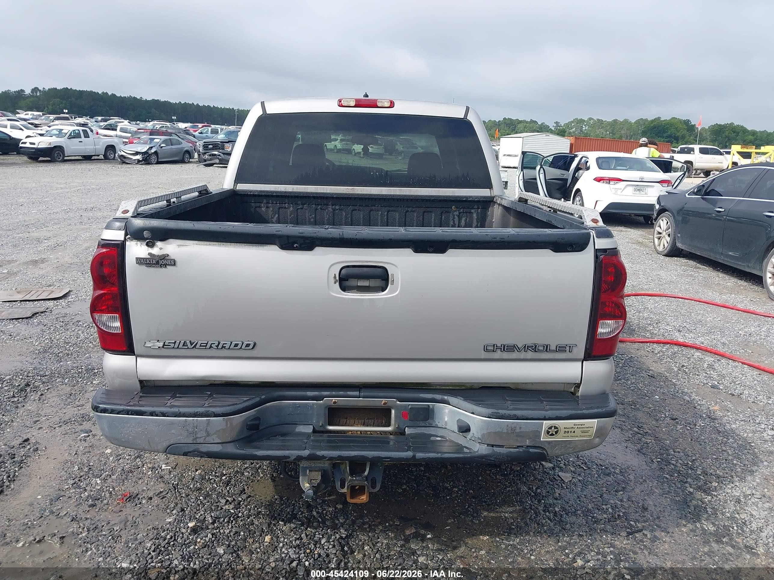 2005 Chevrolet Silverado 1500 Lt Gray vin: 2GCEC13T451310219