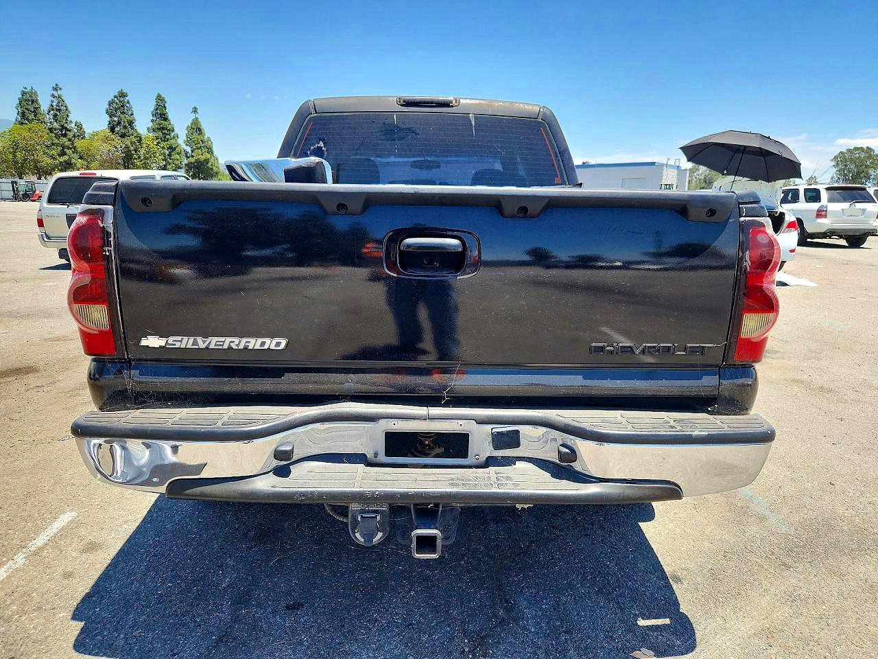 2005 Chevrolet Silverado C1500 Black vin: 2GCEC13T451374972