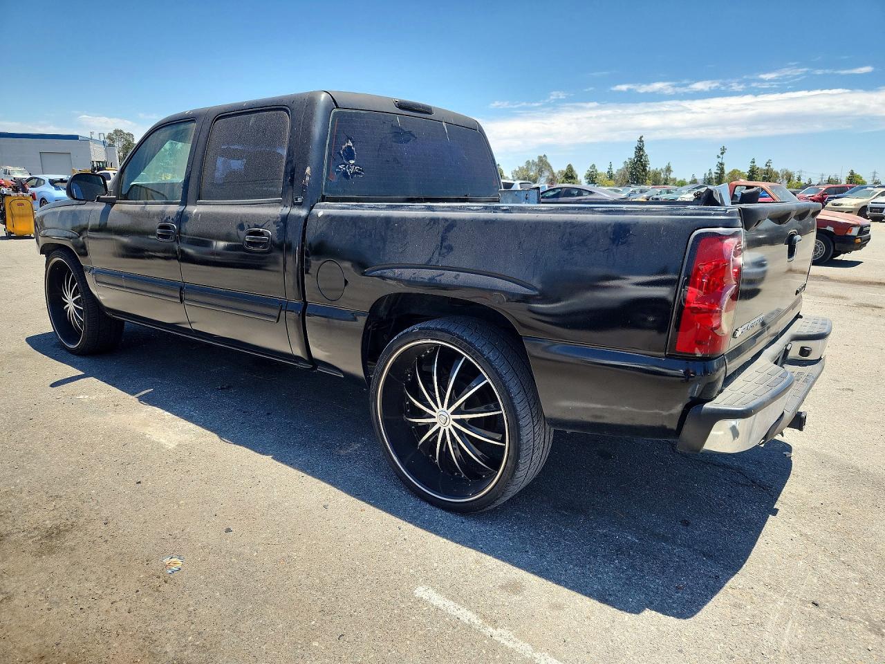 2005 Chevrolet Silverado C1500 Black vin: 2GCEC13T451374972