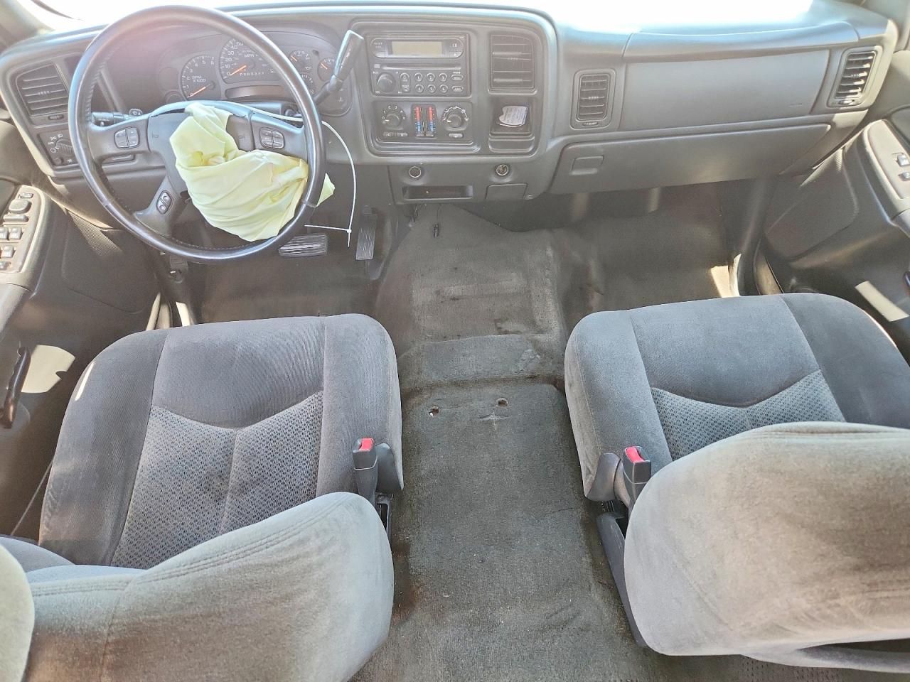 2006 Chevrolet Silverado C1500 White vin: 2GCEC13T461121166