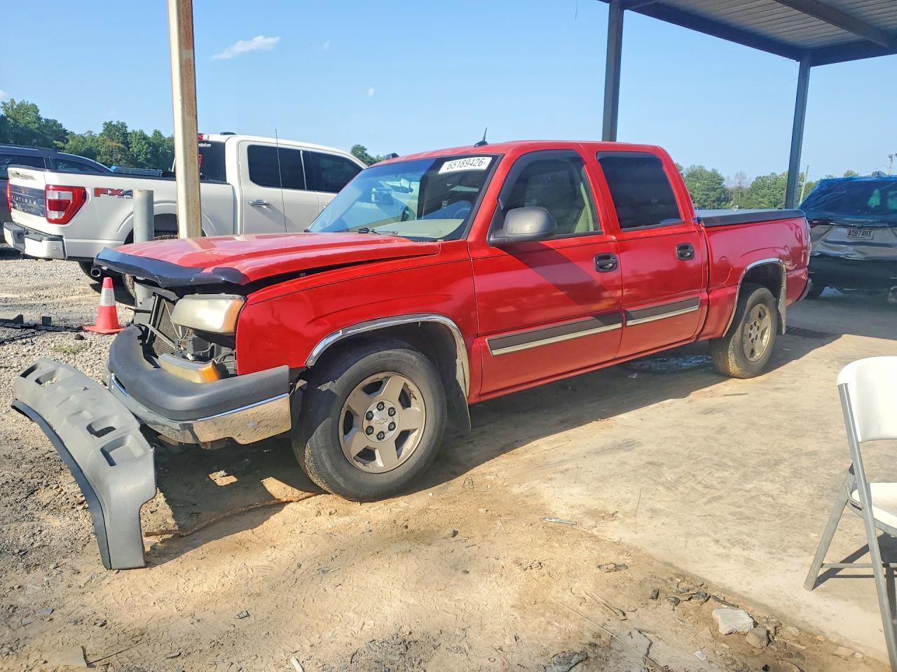 2005 Chevrolet Silverado C1500 Red vin: 2GCEC13T551115536
