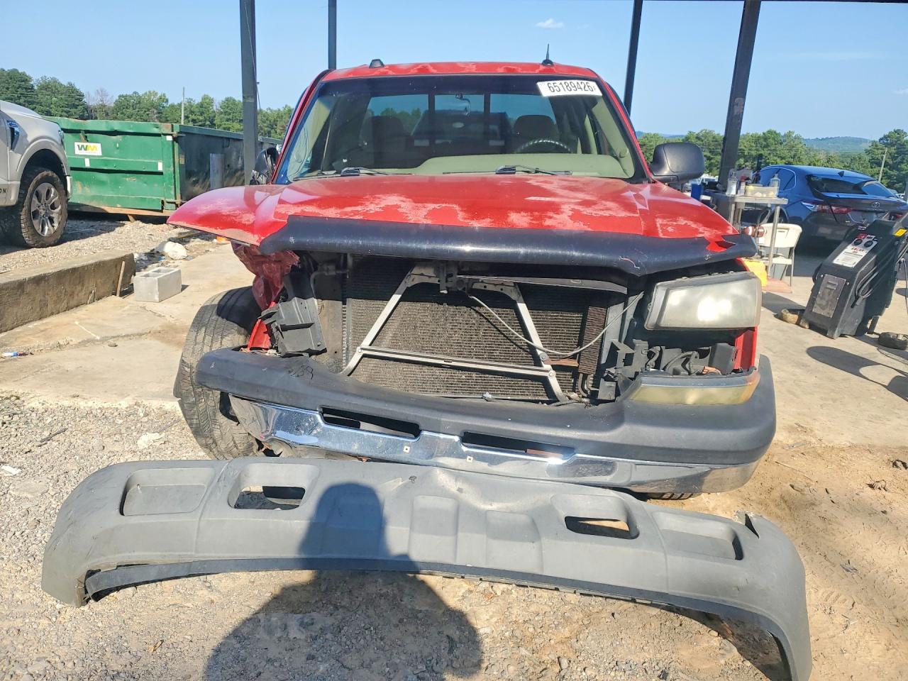 2005 Chevrolet Silverado C1500 Red vin: 2GCEC13T551115536