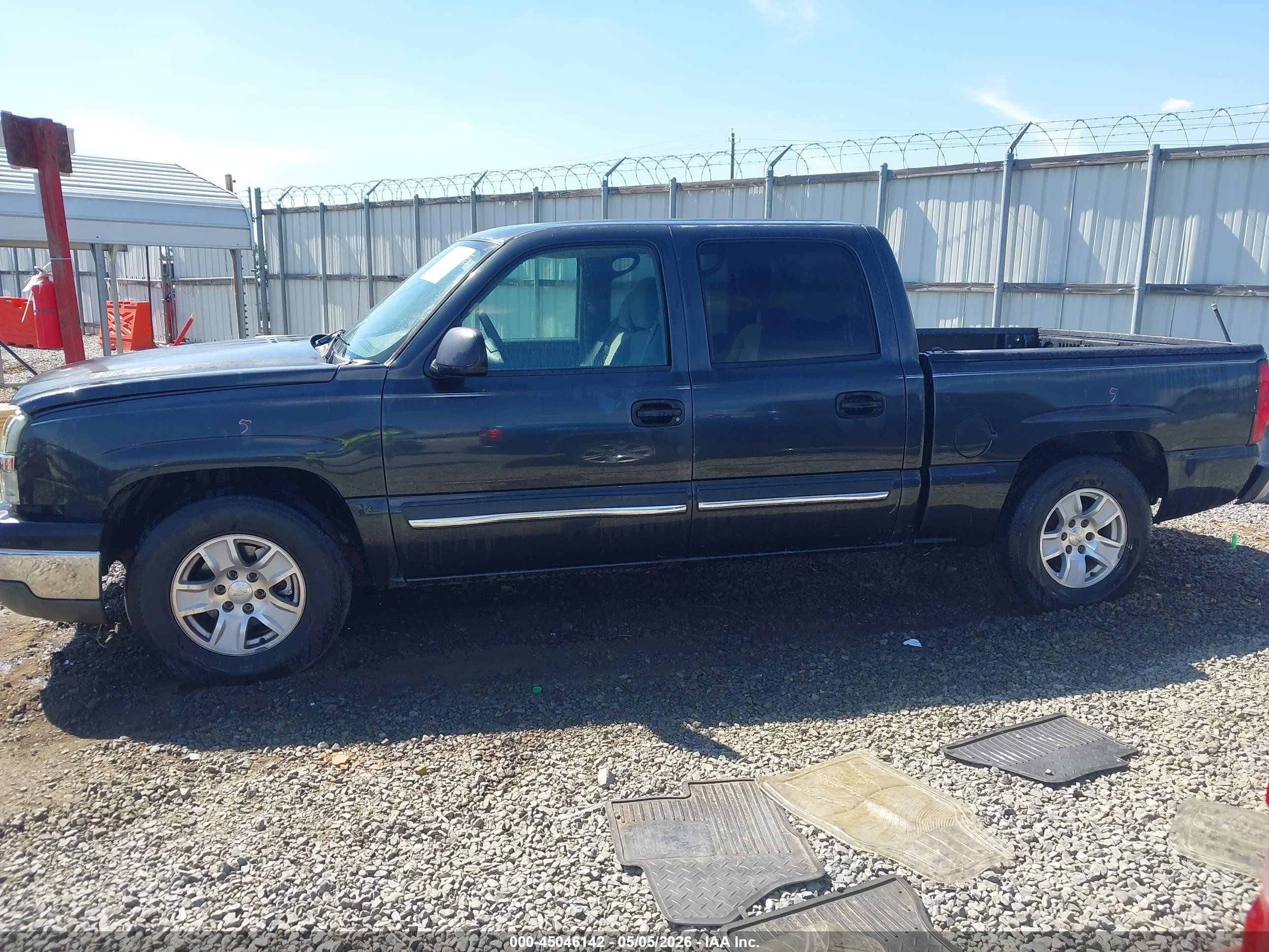 2005 Chevrolet Silverado 1500 Ls Gray vin: 2GCEC13T551244991